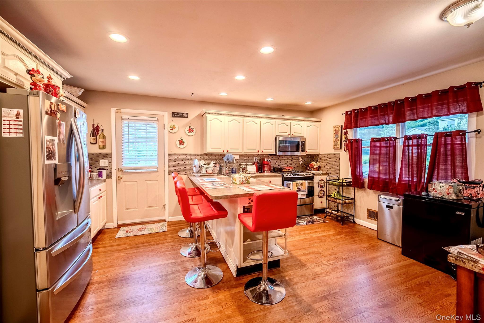 Single Family S Howell Avenue  Suffolk County, NY 11738, MLS-1022337-10