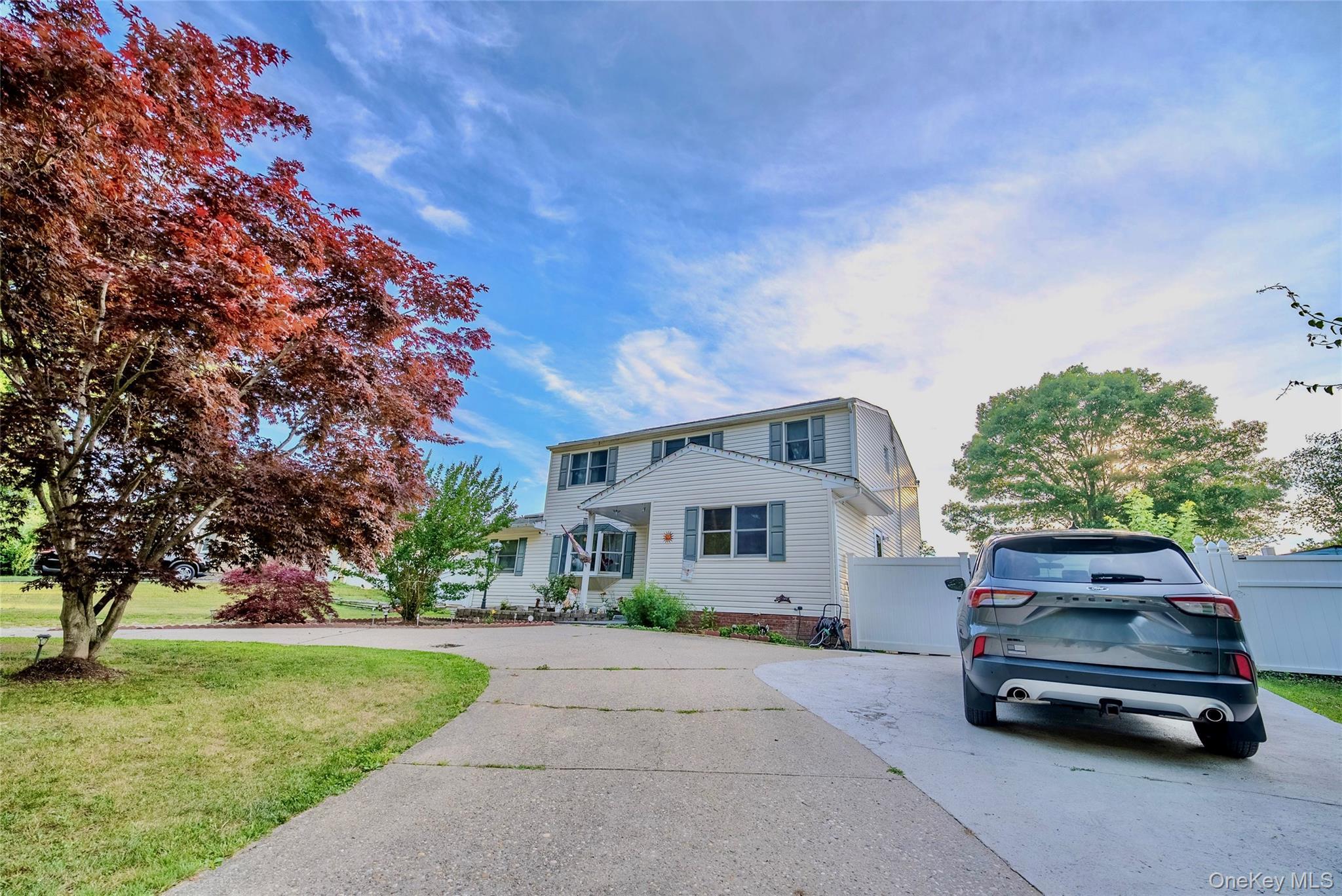 Single Family S Howell Avenue  Suffolk County, NY 11738, MLS-1022337-40