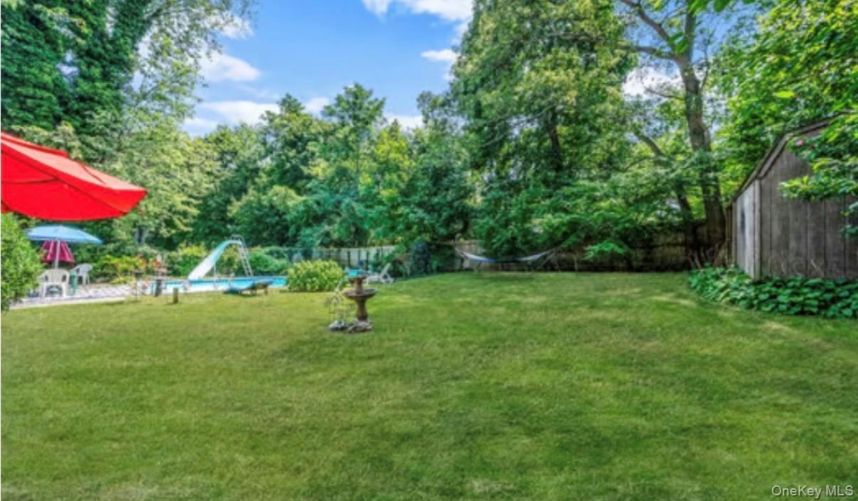 Single Family Harvard Lane Suffolk County, NY 11725, MLS-1022339-24