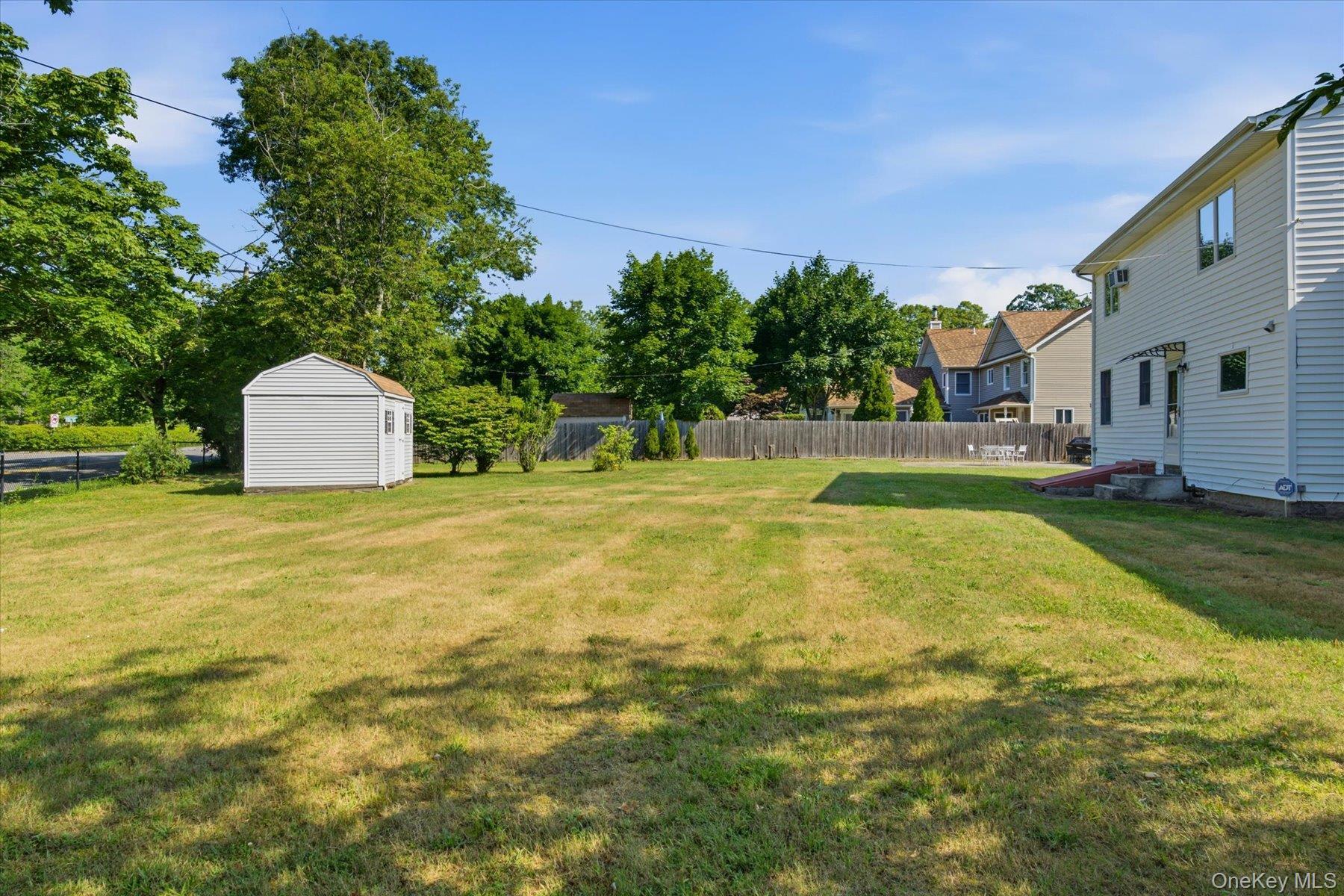 Single Family Miller Place Road Suffolk County, NY 11764, MLS-1022346-32