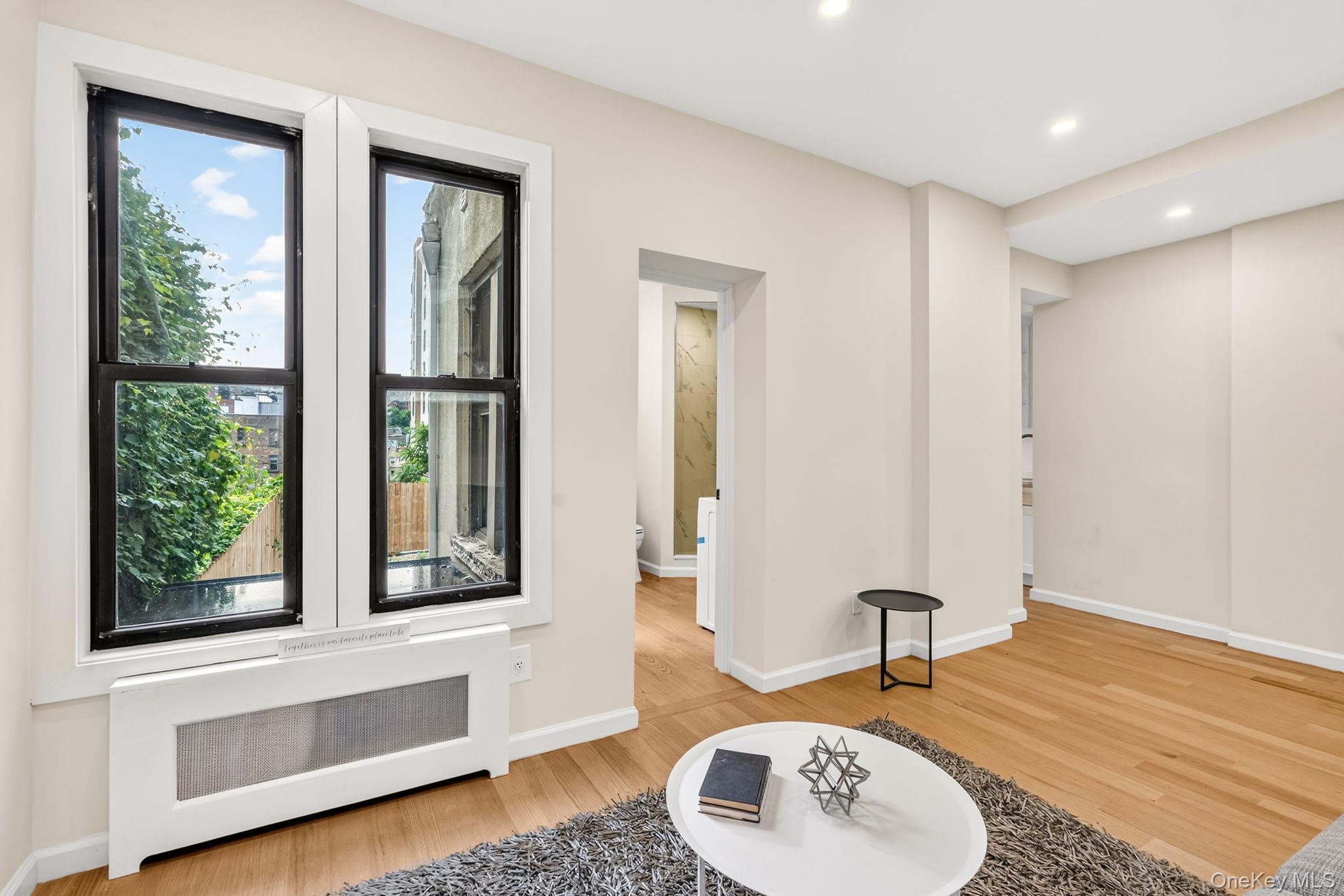 Single Family Wadsworth Avenue Manhattan, NY 10040, MLS-1022347-15