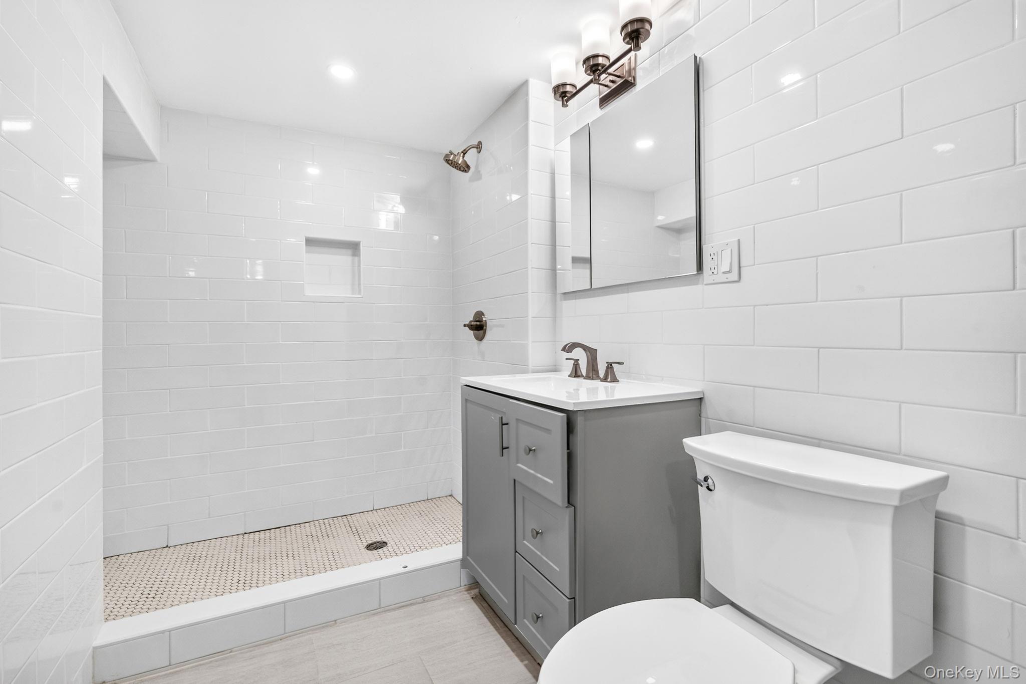 Single Family Wadsworth Avenue Manhattan, NY 10040, MLS-1022347-21
