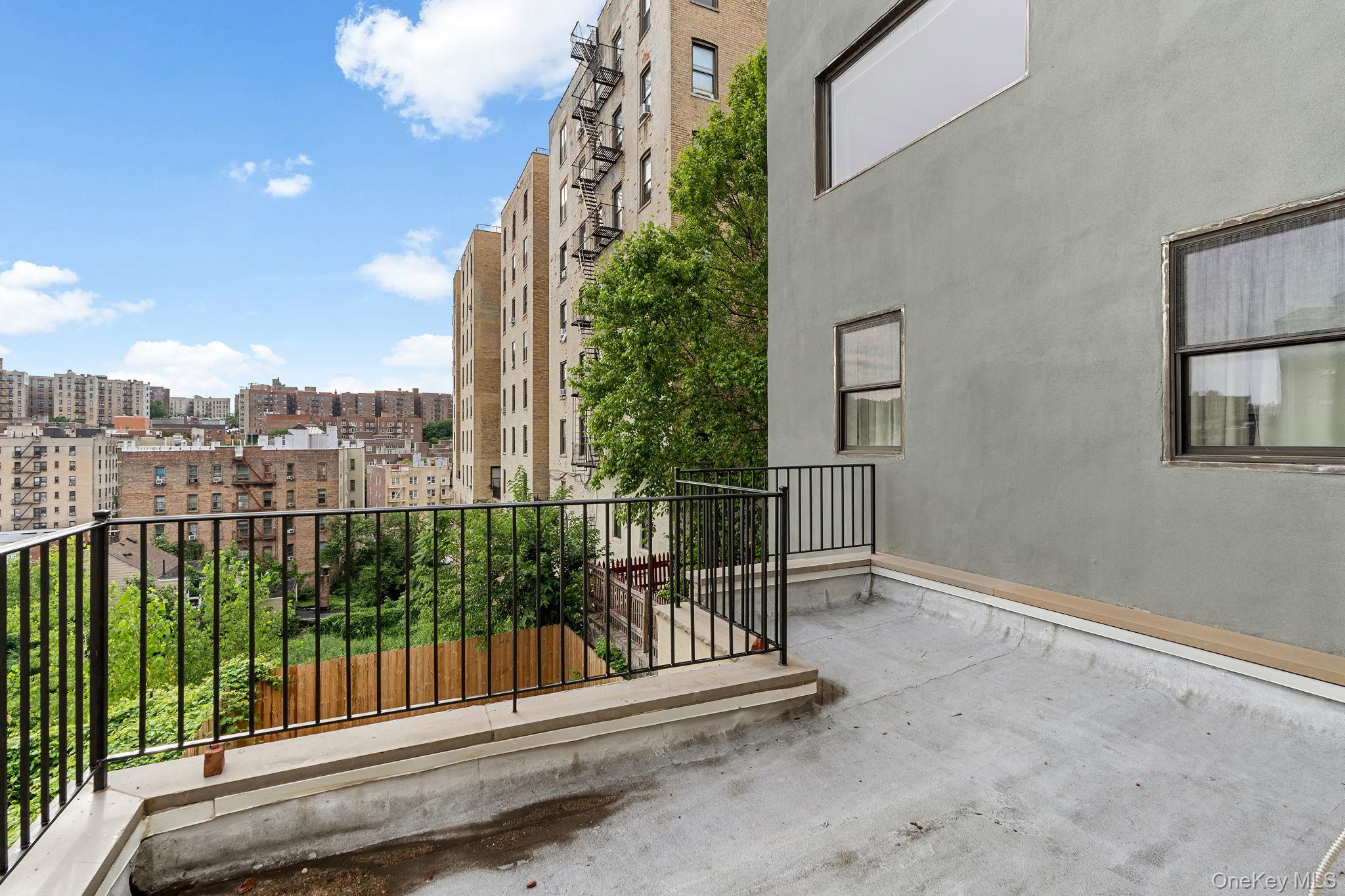 Single Family Wadsworth Avenue Manhattan, NY 10040, MLS-1022347-36