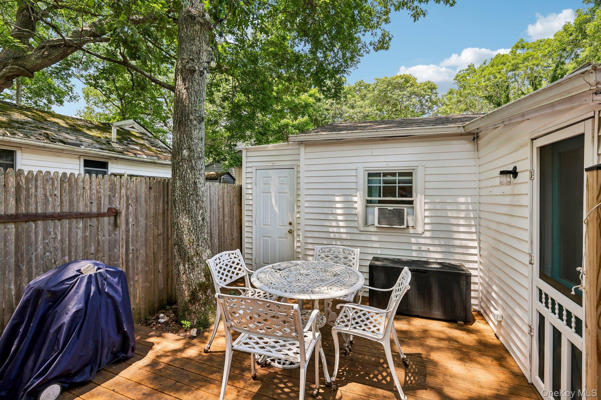 Single Family Whalers Path Suffolk County, NY 11933, MLS-1022350-20