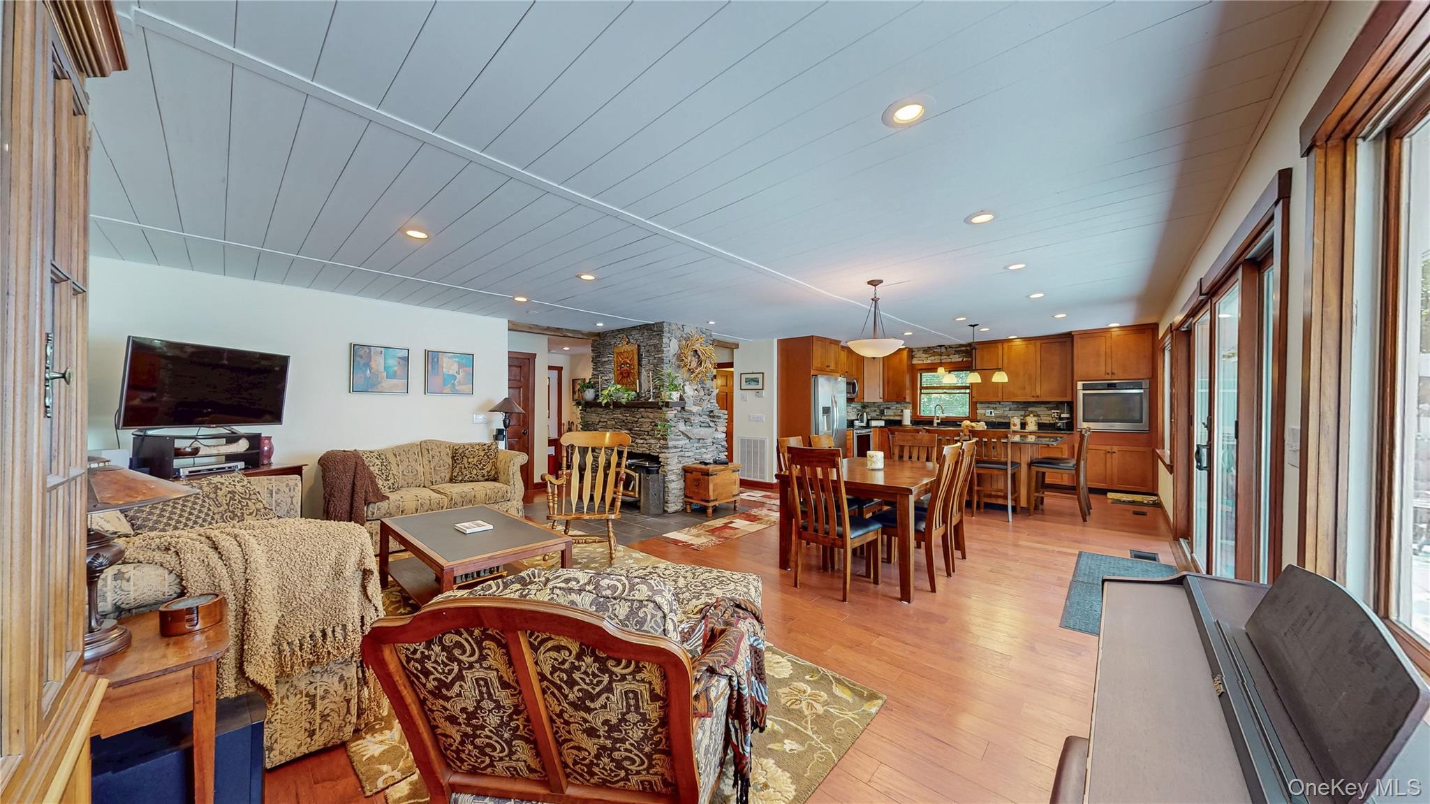 Single Family Sunset Point  Sullivan County, NY 12790, MLS-1022358-20