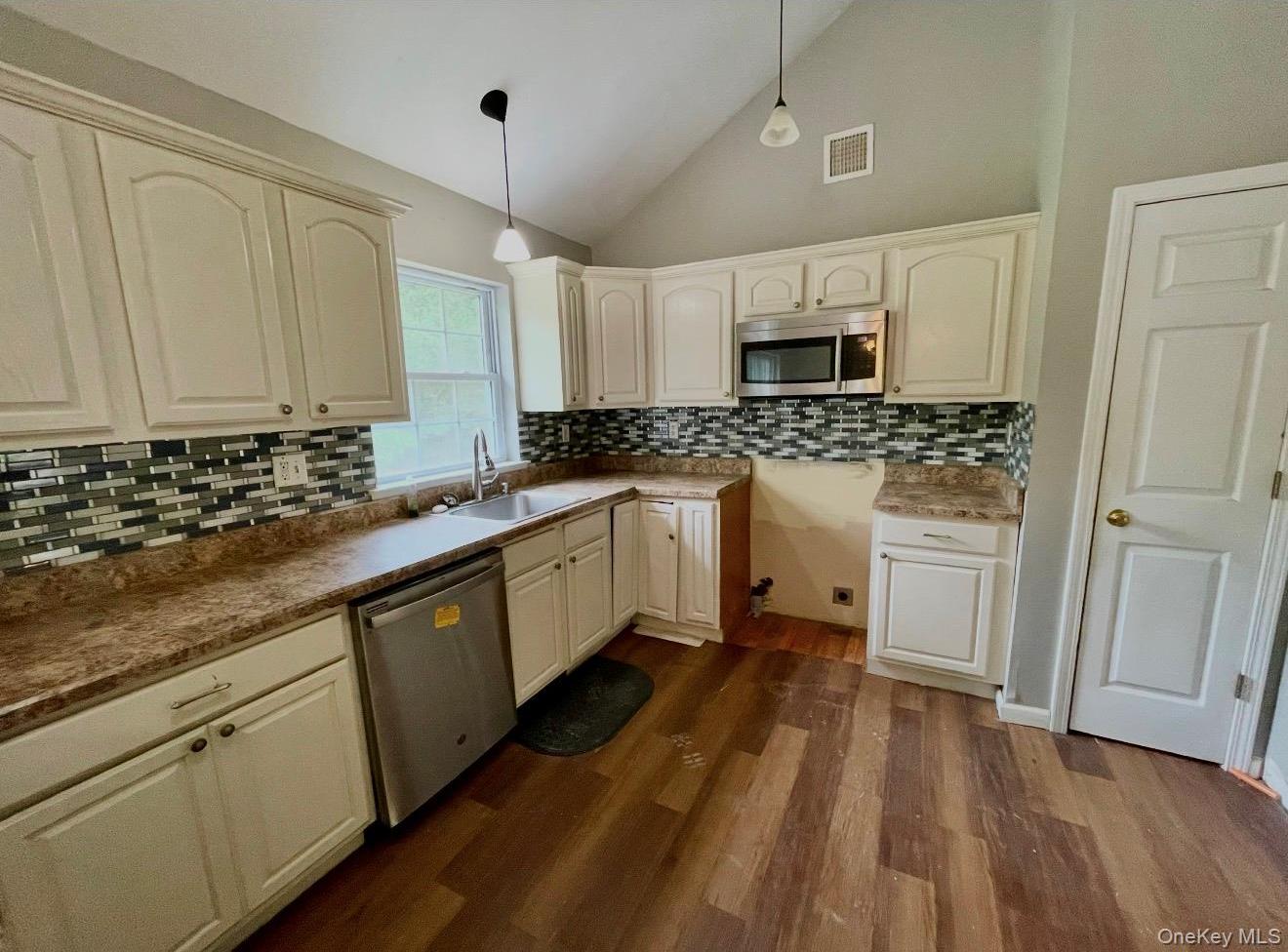 Single Family Masten Lake Court Sullivan County, NY 12790, MLS-1022368-3