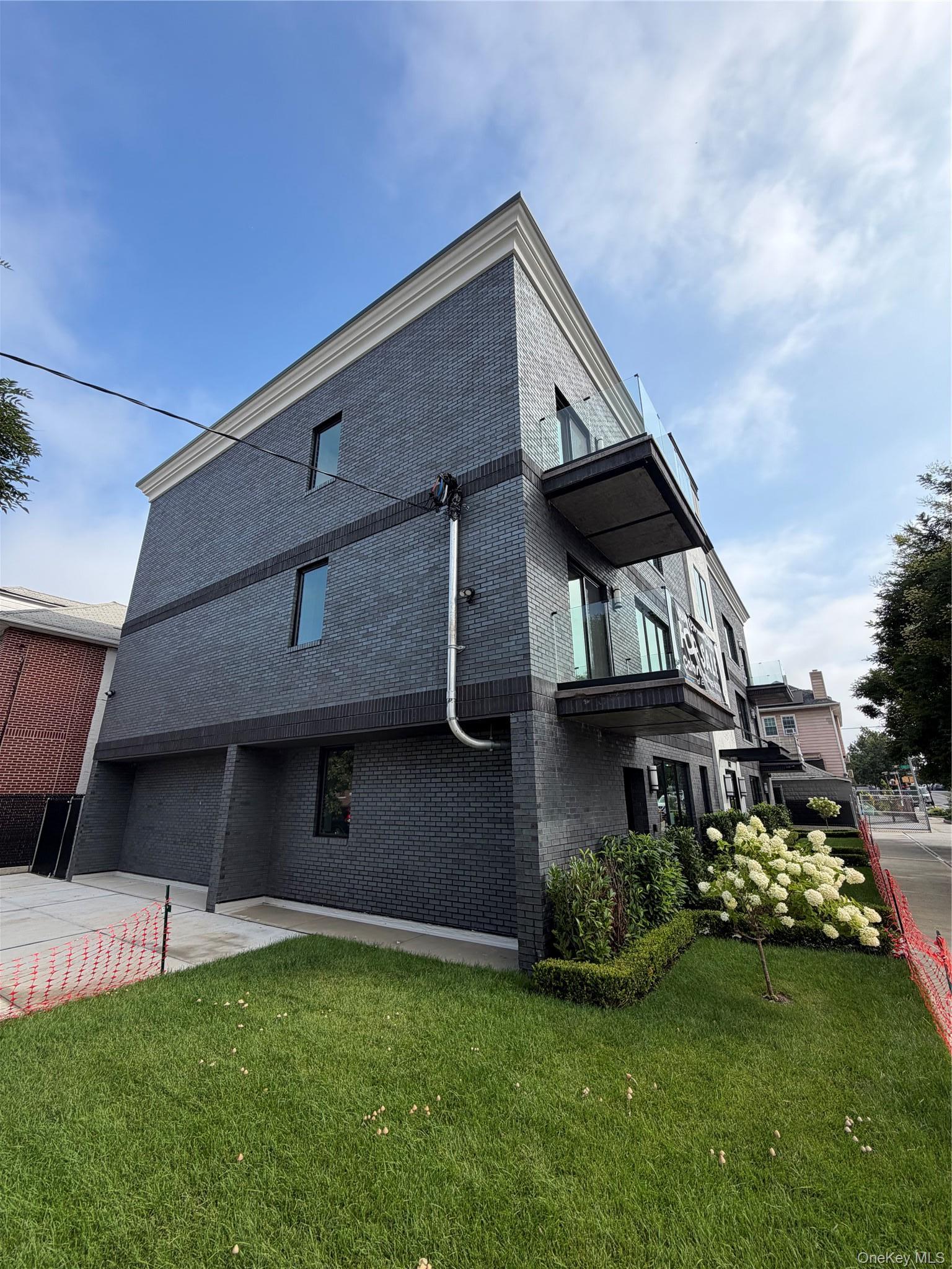 Condo 24th Avenue  Brooklyn, NY 11214, MLS-1022381-2