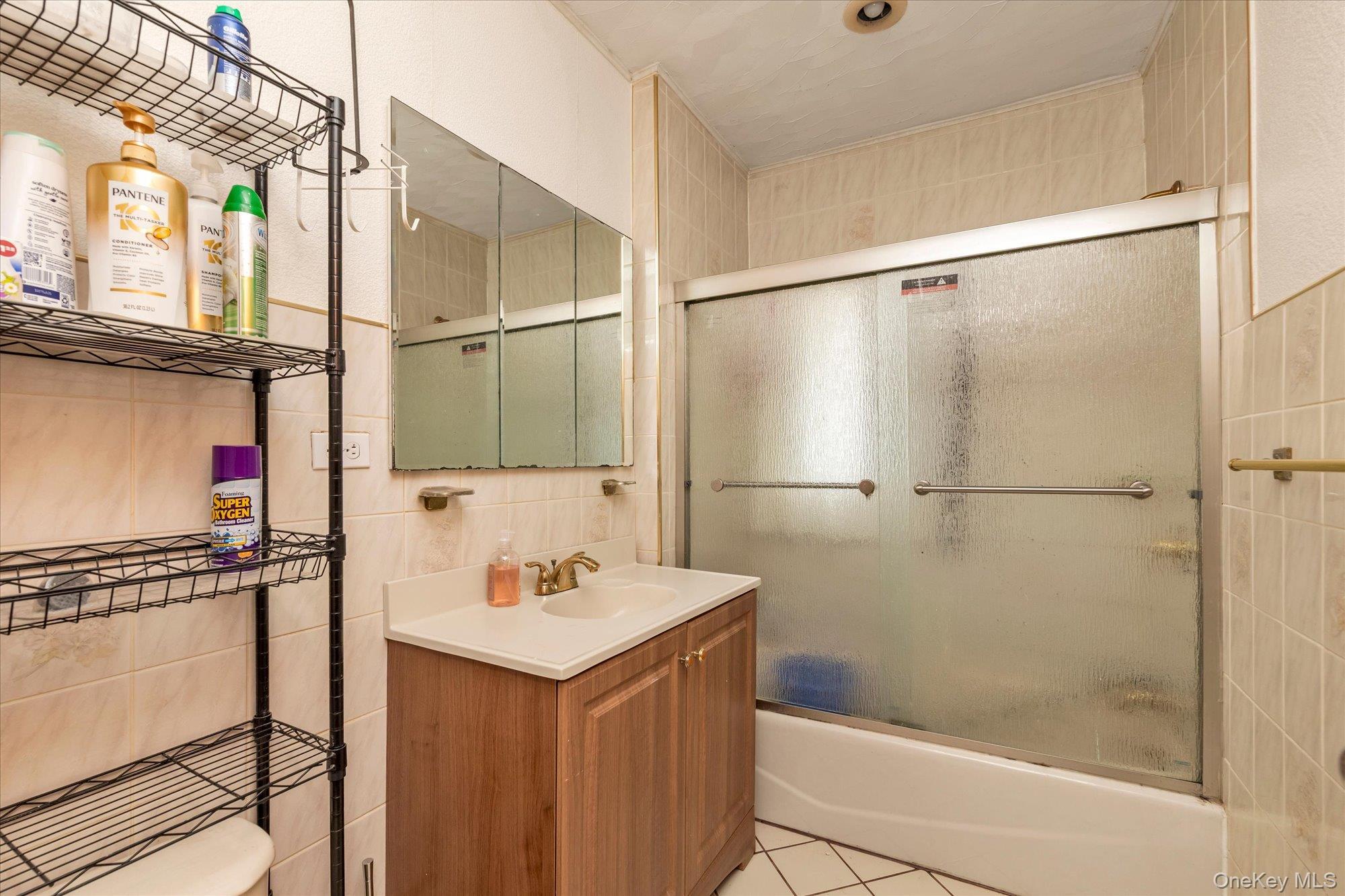 Single Family 159th Street  Queens, NY 11433, MLS-1022392-13