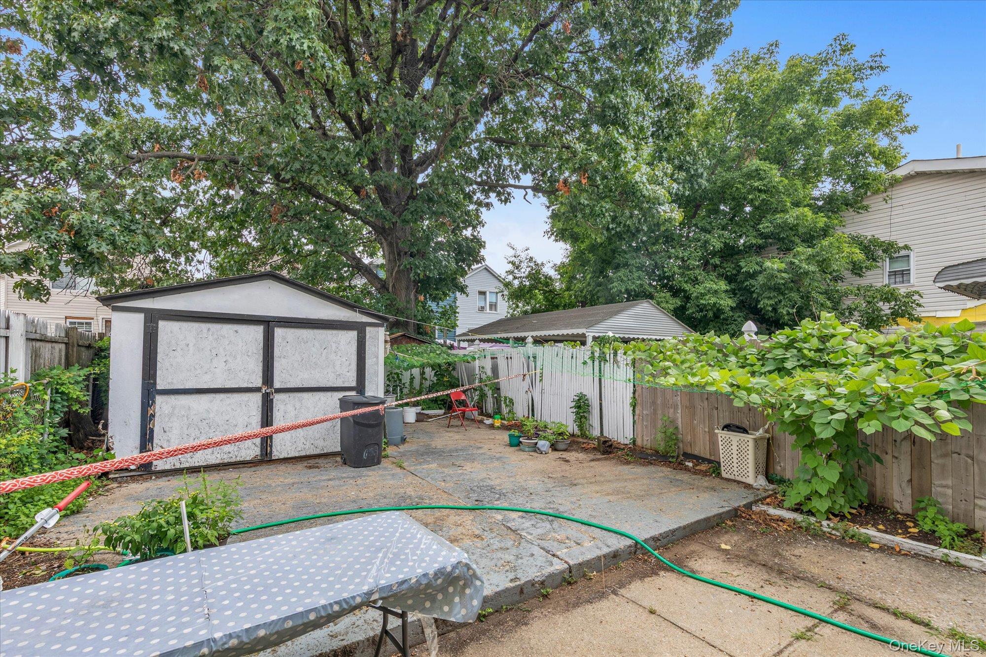 Single Family 159th Street  Queens, NY 11433, MLS-1022392-15