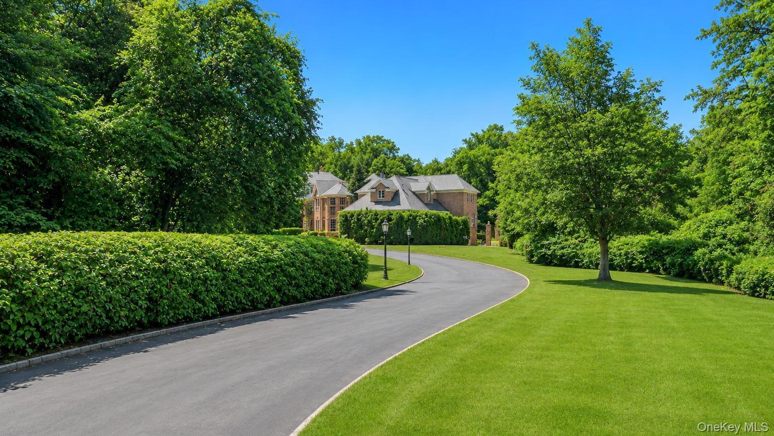 Single Family Oyster Bay Road  Nassau County, NY 11560, MLS-1022418-6