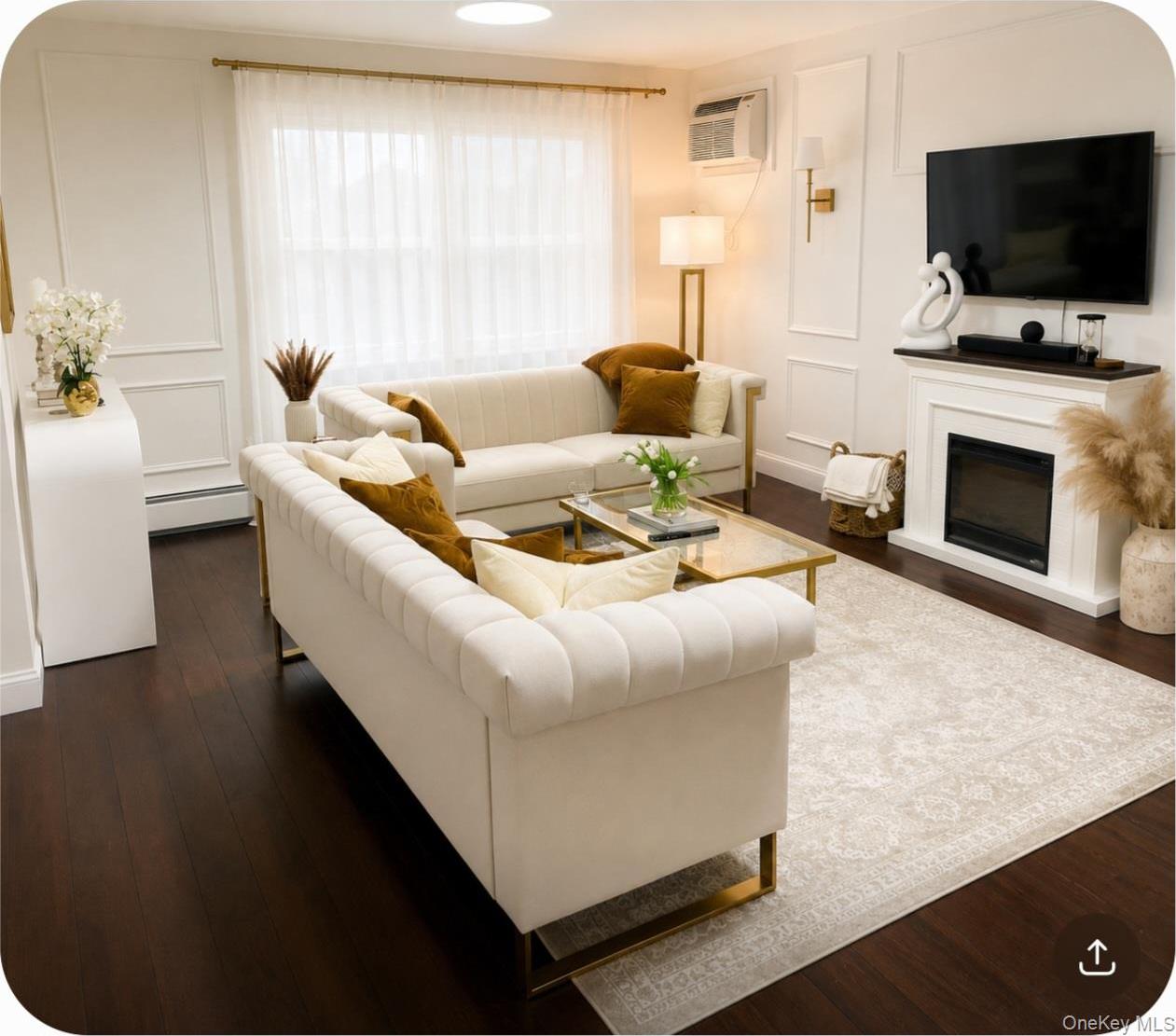 Single Family Gunther Avenue Bronx, NY 10469, MLS-1022422-3