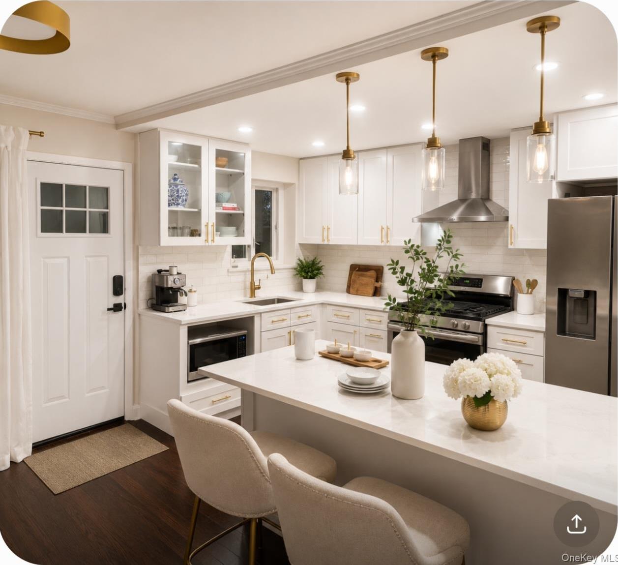 Single Family Gunther Avenue  Bronx, NY 10469, MLS-1022422-4