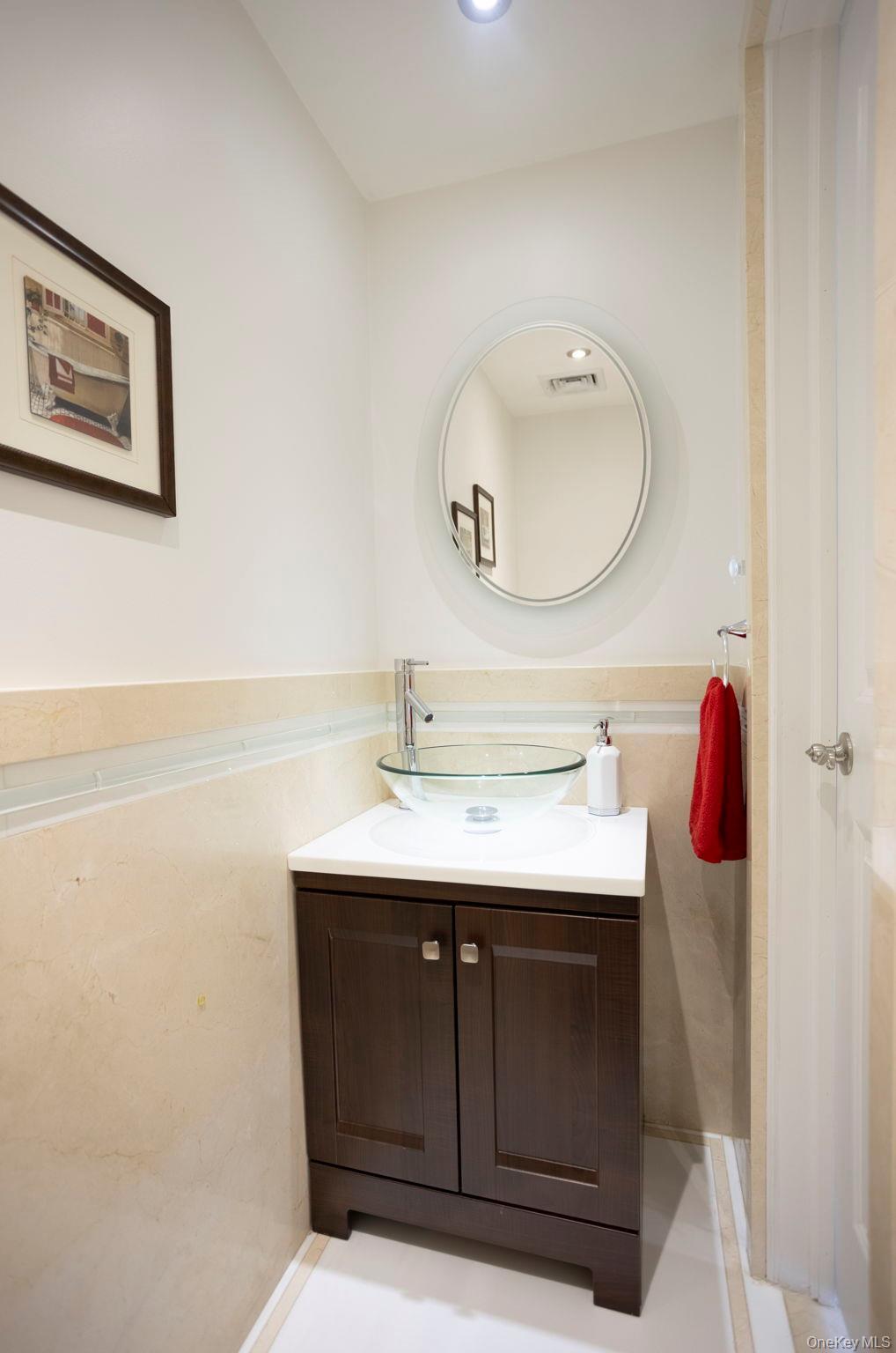 Single Family Pompeii Avenue Queens, NY 11423, MLS-1022434-12