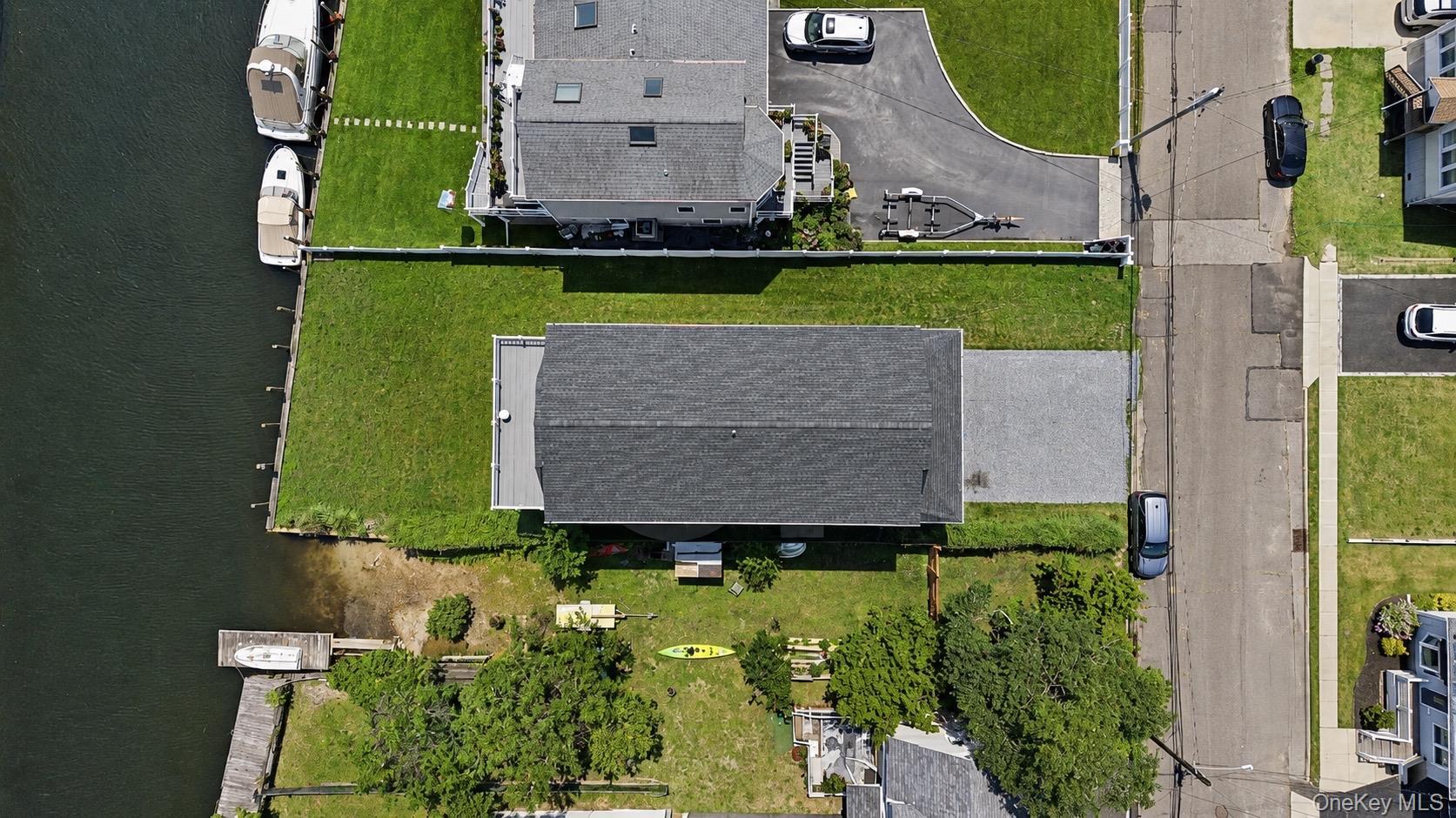 Single Family Pecan Street Suffolk County, NY 11757, MLS-1022447-22
