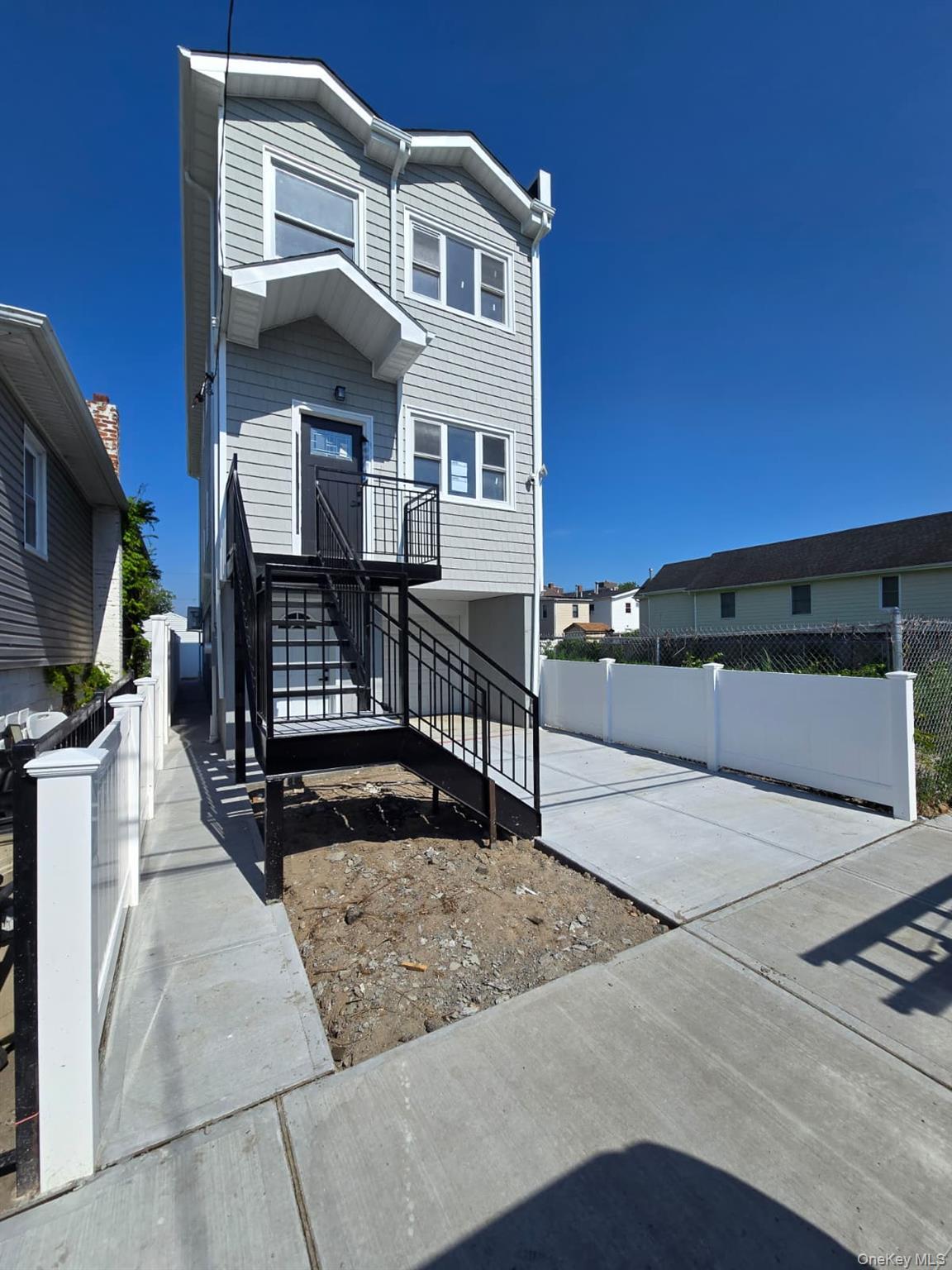 Single Family Beach 45 Street Queens, NY 11691, MLS-1022452-2