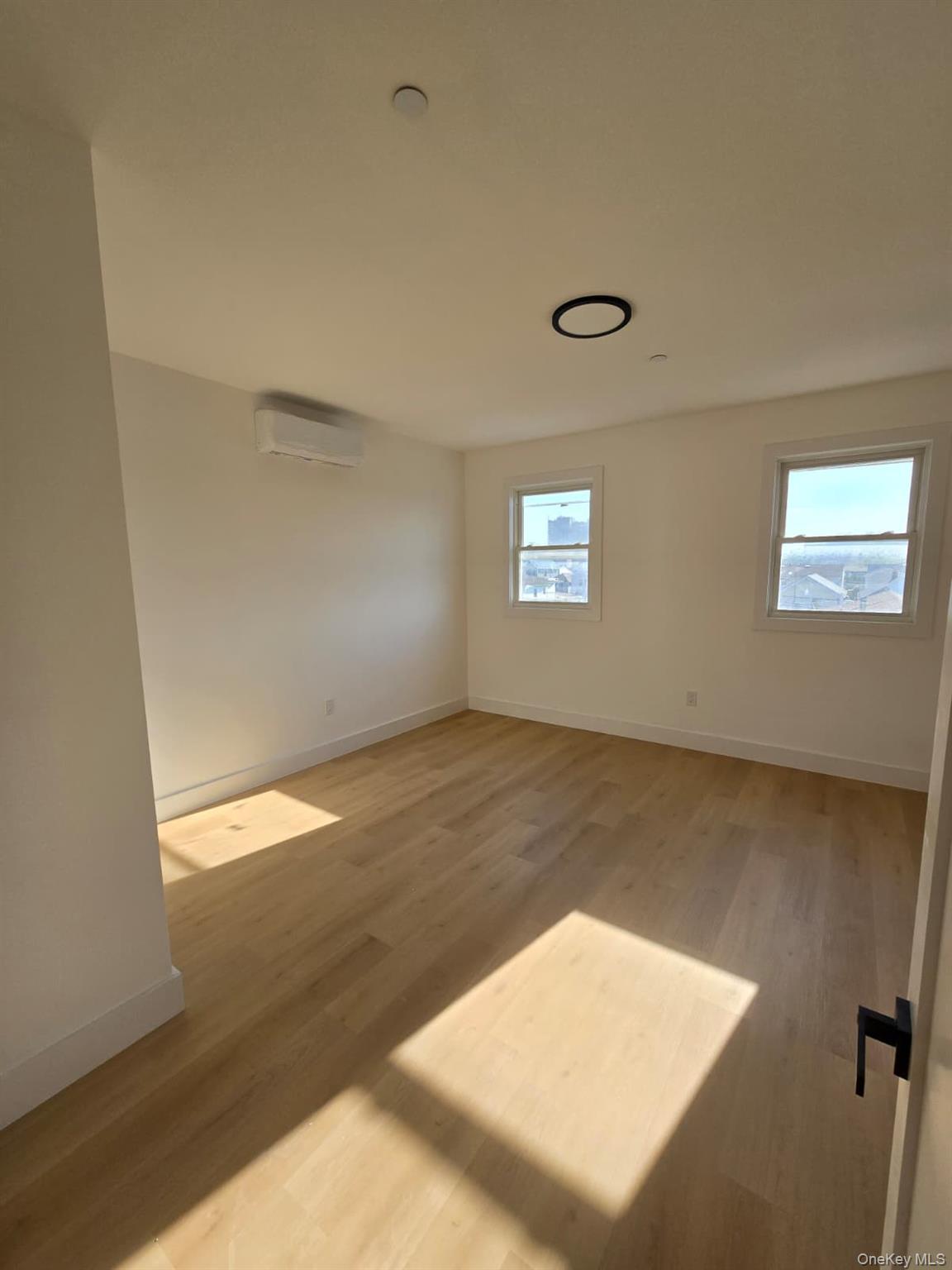 Single Family Beach 45 Street Queens, NY 11691, MLS-1022452-26