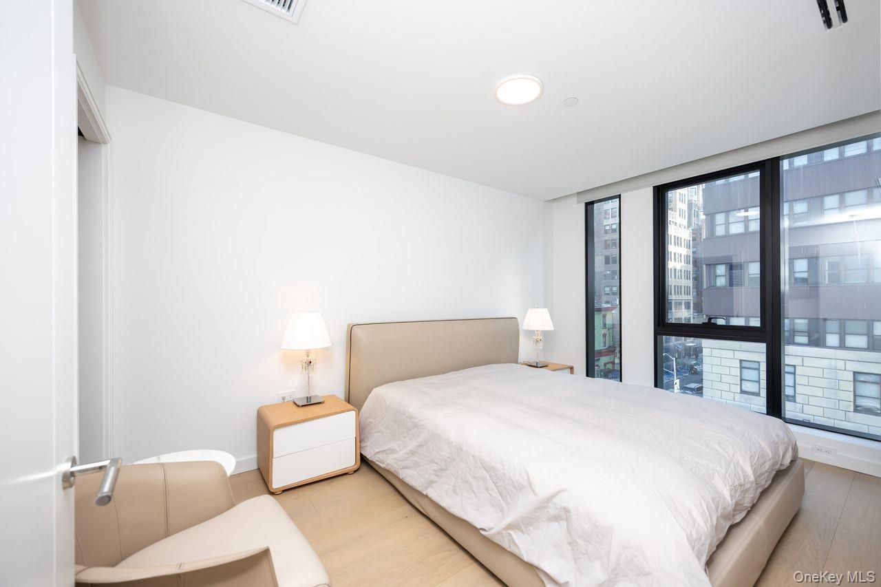 Apartment W 30th Street Manhattan, NY 10001, MLS-1022454-11