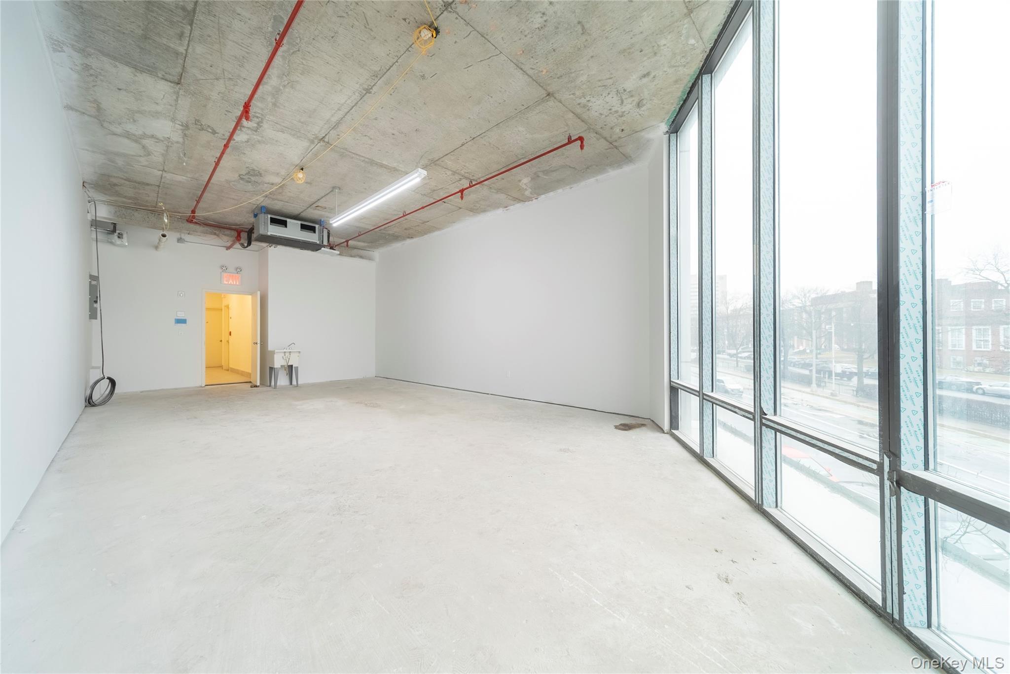 Commercial Lease Queens Boulevard  Queens, NY 11415, MLS-1022458-4