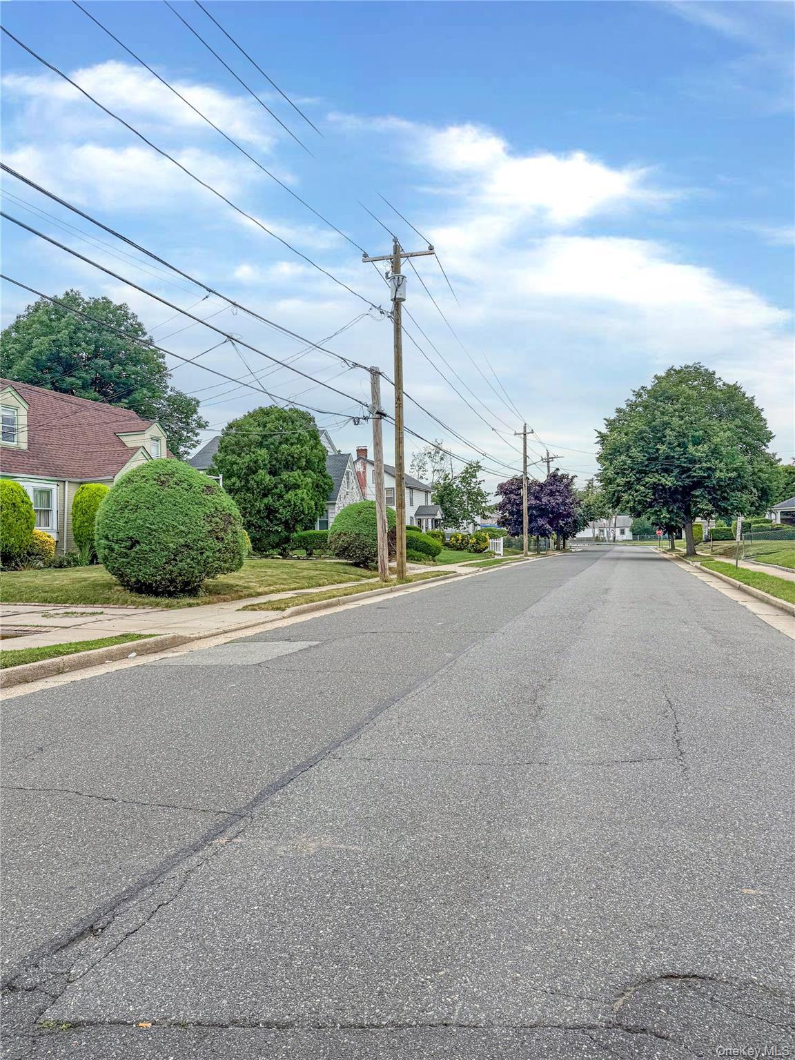 Single Family Warner Avenue Nassau County, NY 11550, MLS-1022505-6