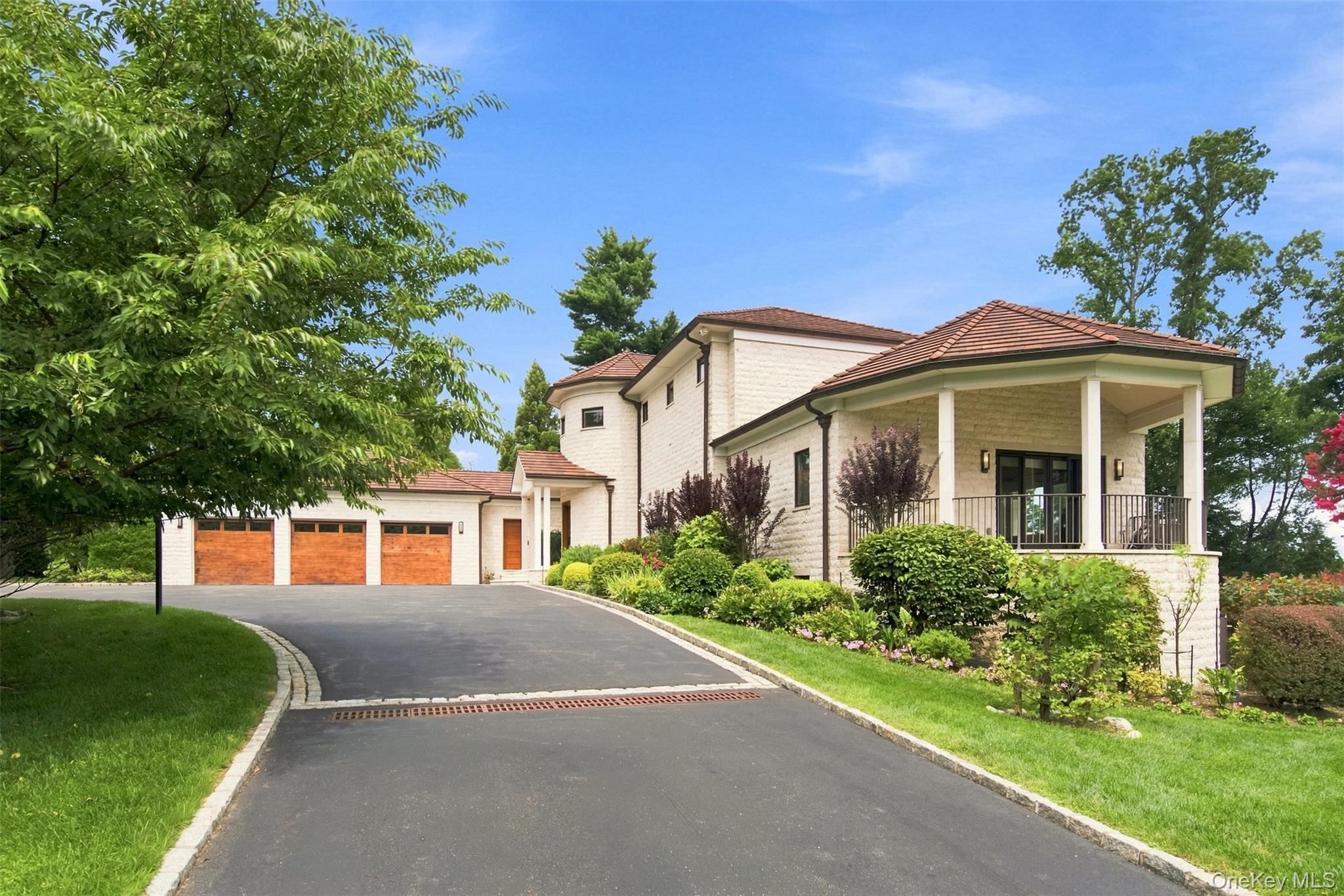 Single Family W Shore Road  Nassau County, NY 11765, MLS-1022544-5