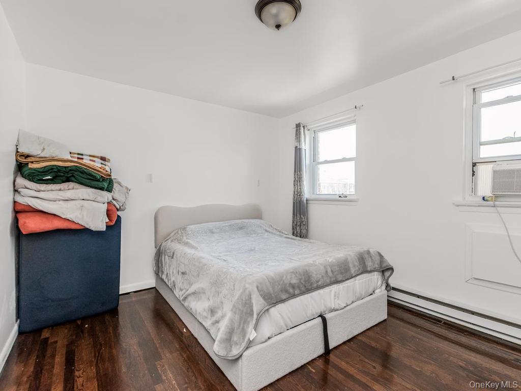 Single Family Balcom Avenue Bronx, NY 10465, MLS-1022585-13