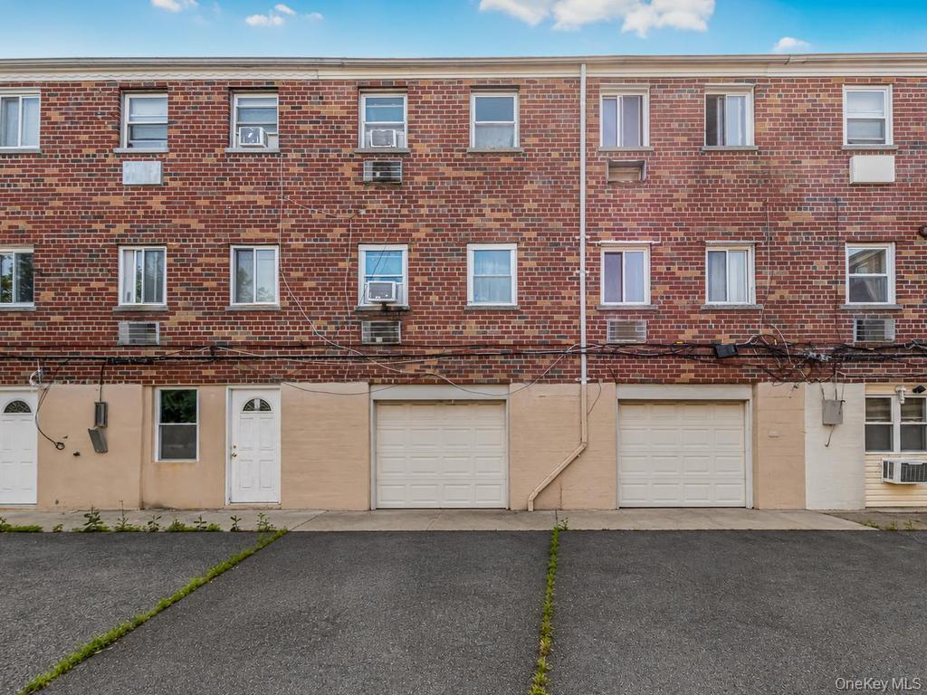 Single Family Balcom Avenue Bronx, NY 10465, MLS-1022585-18