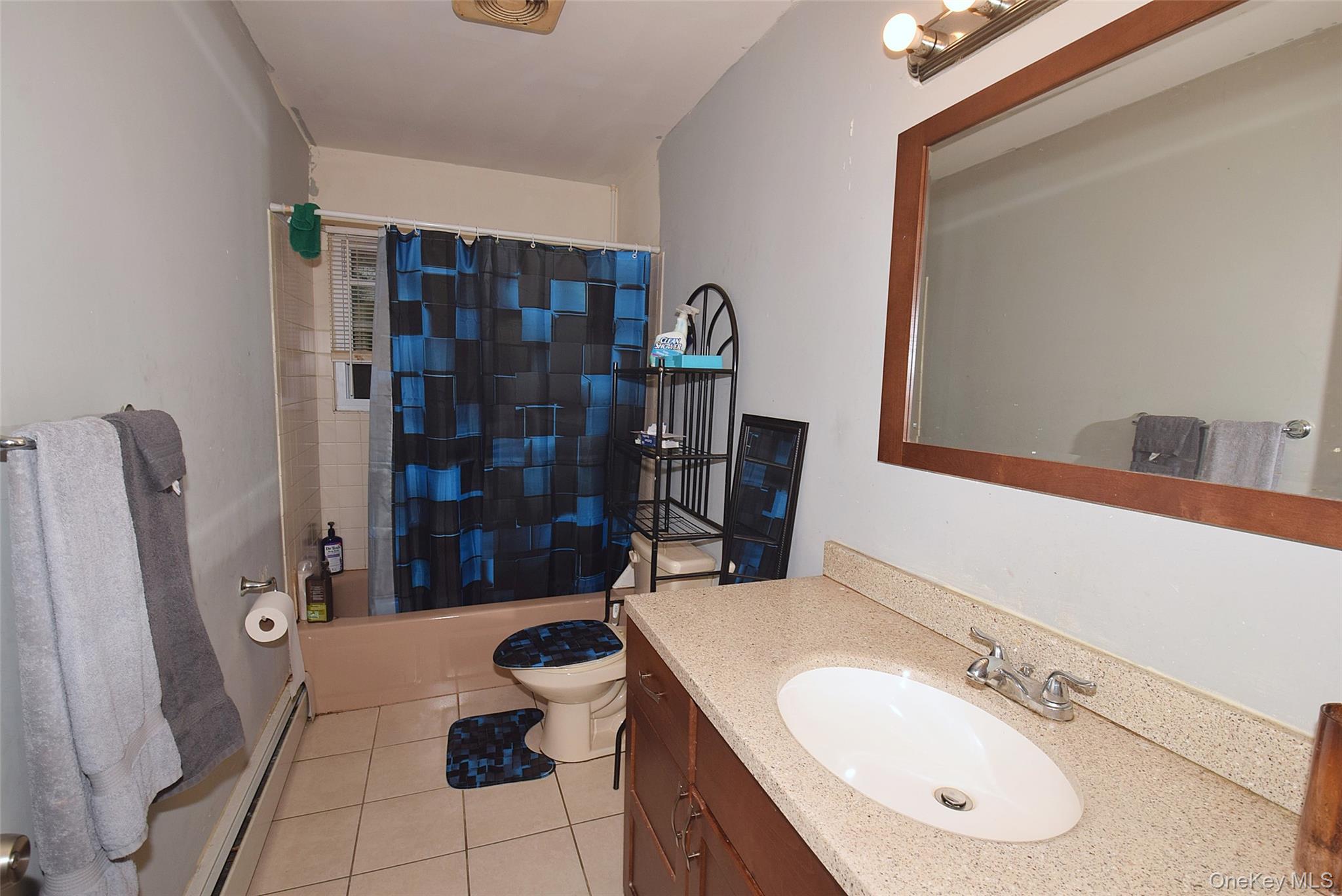 Single Family Meadowmere Avenue  Suffolk County, NY 11950, MLS-1022590-6
