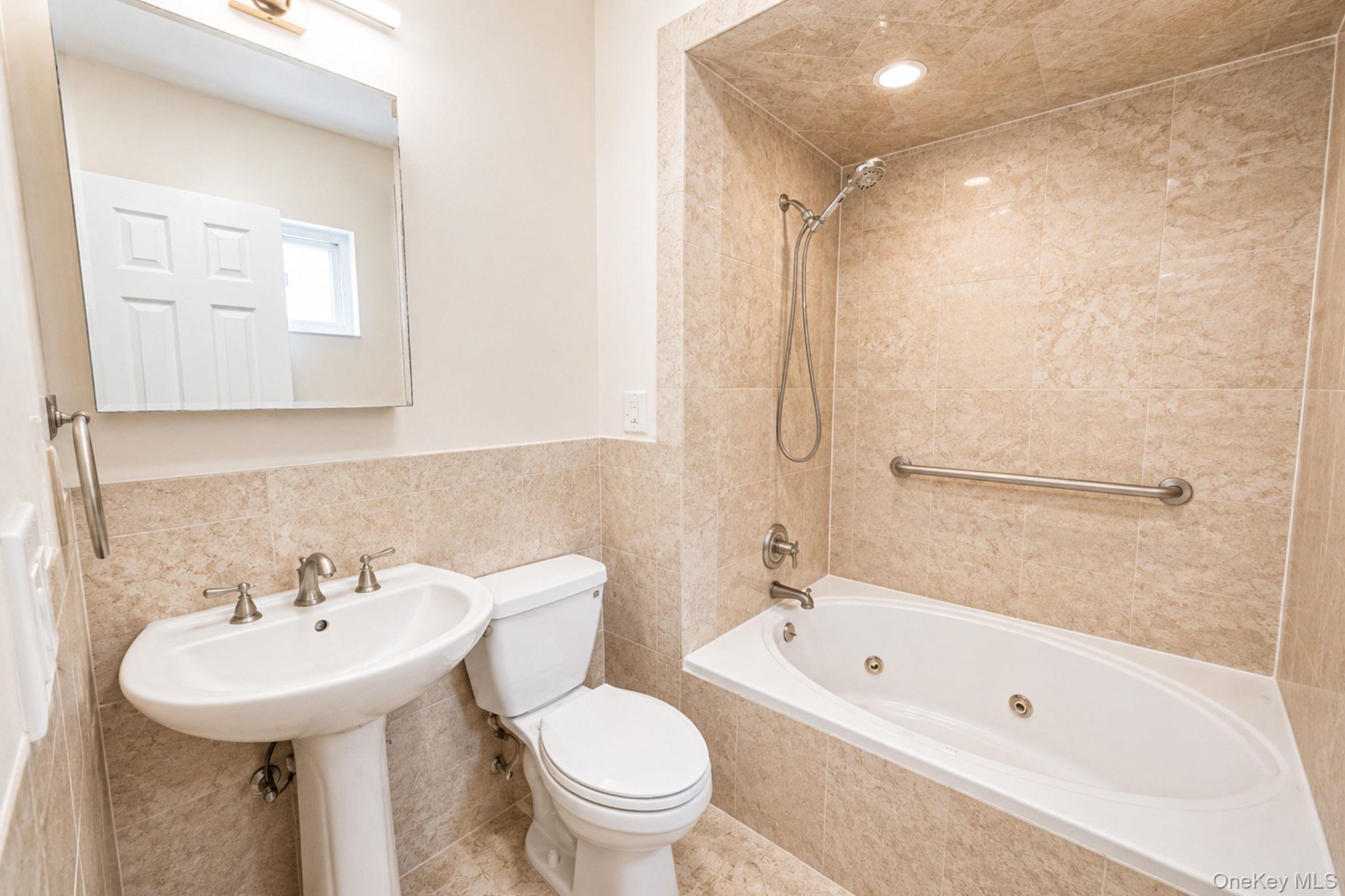 Single Family 164th Street Queens, NY 11434, MLS-1022592-12