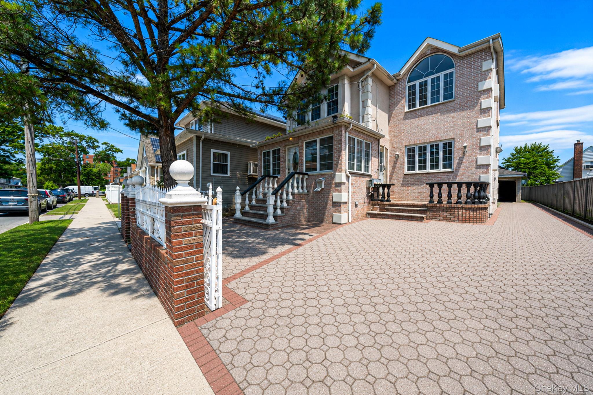 Single Family 164th Street Queens, NY 11434, MLS-1022592-2