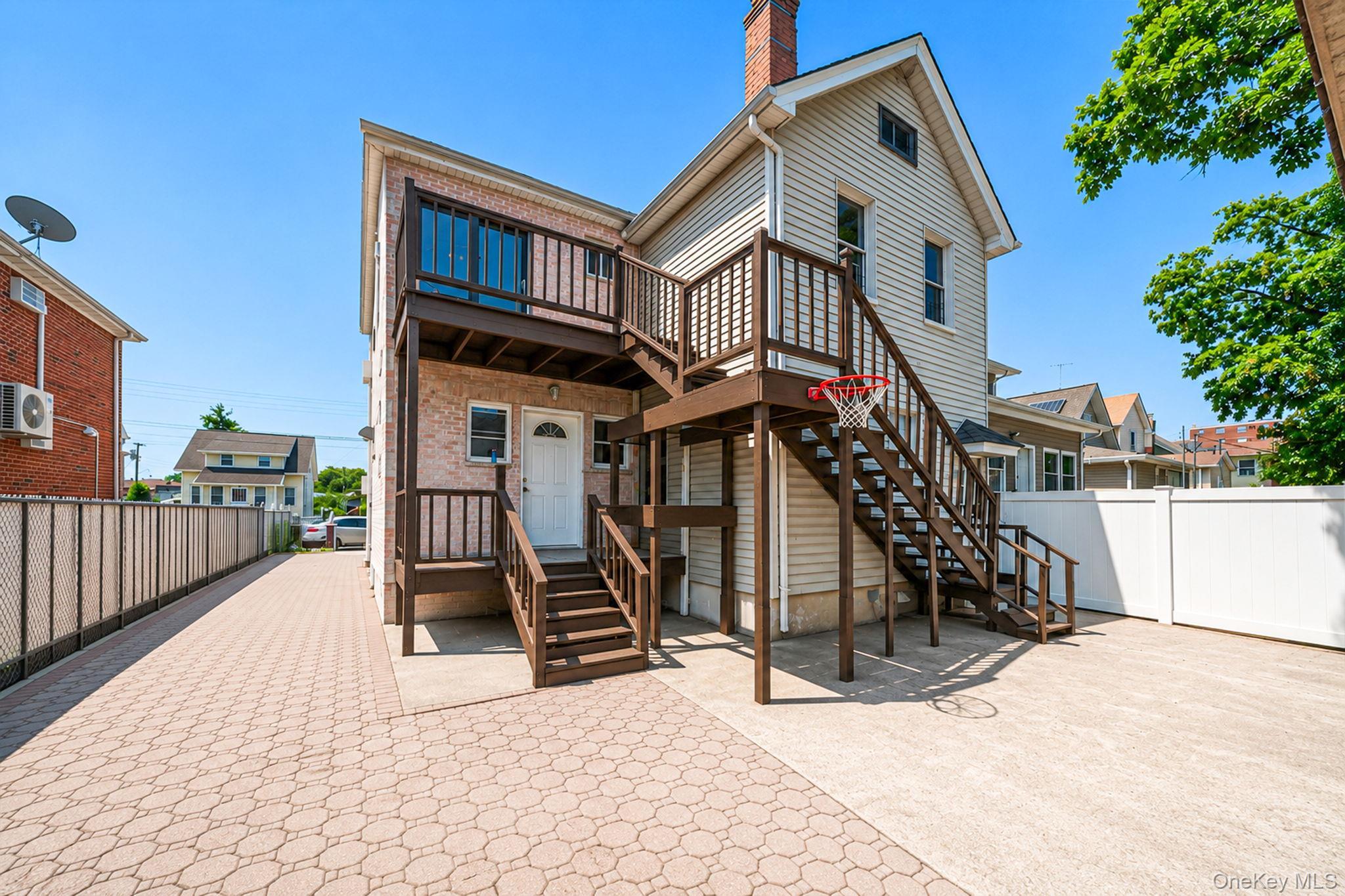 Single Family 164th Street Queens, NY 11434, MLS-1022592-3