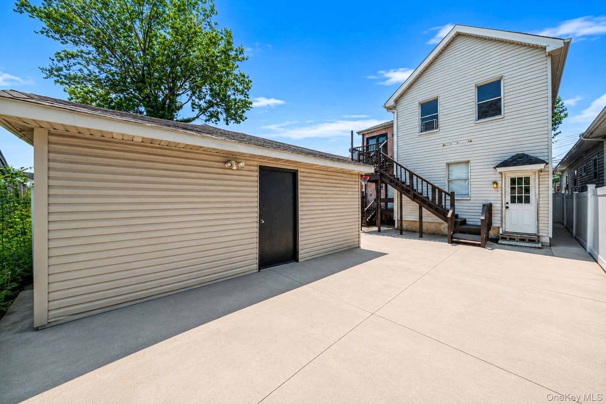 Single Family 164th Street Queens, NY 11434, MLS-1022592-4