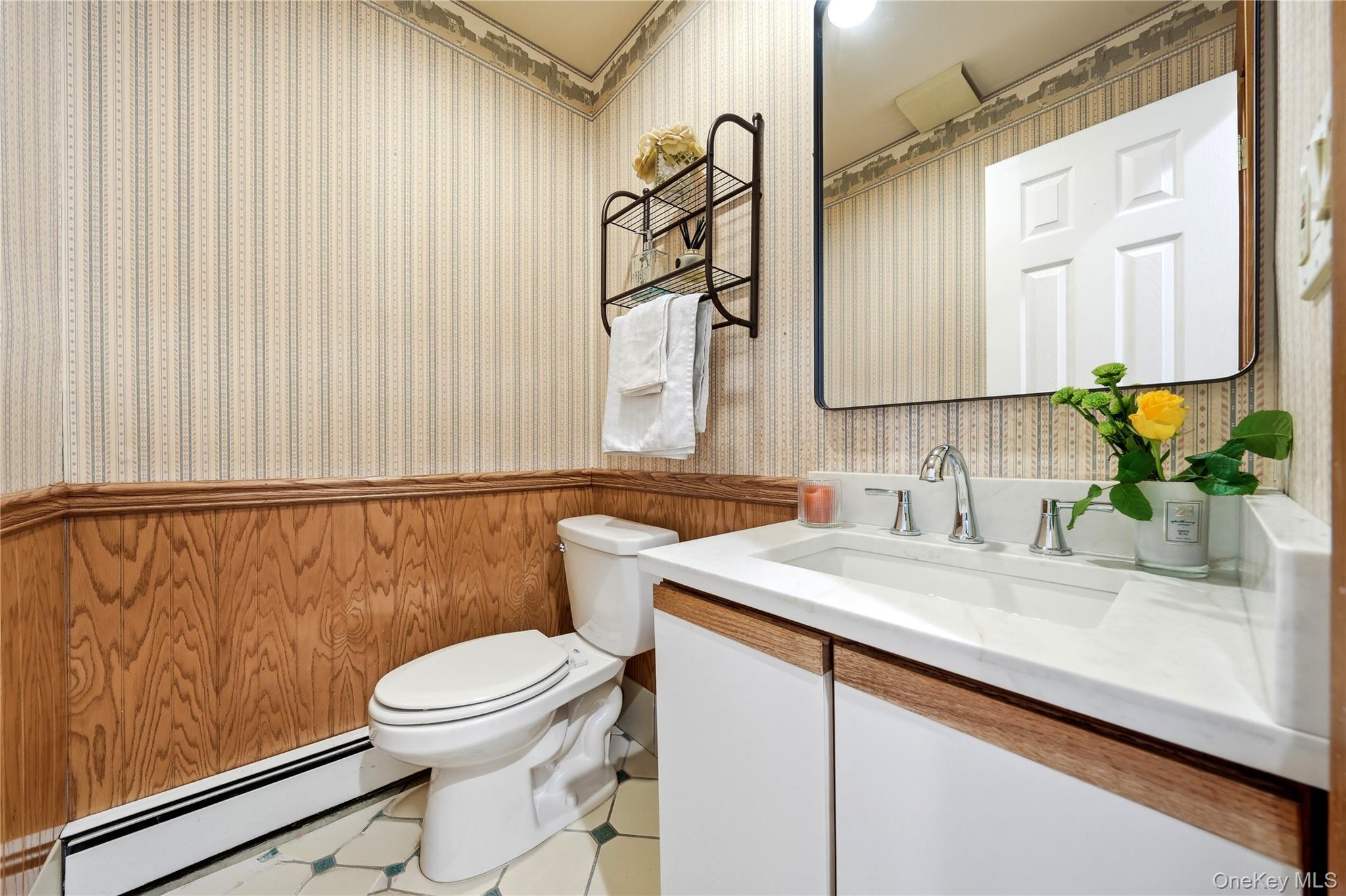 Single Family Finnin Place  Nassau County, NY 11709, MLS-1022597-6
