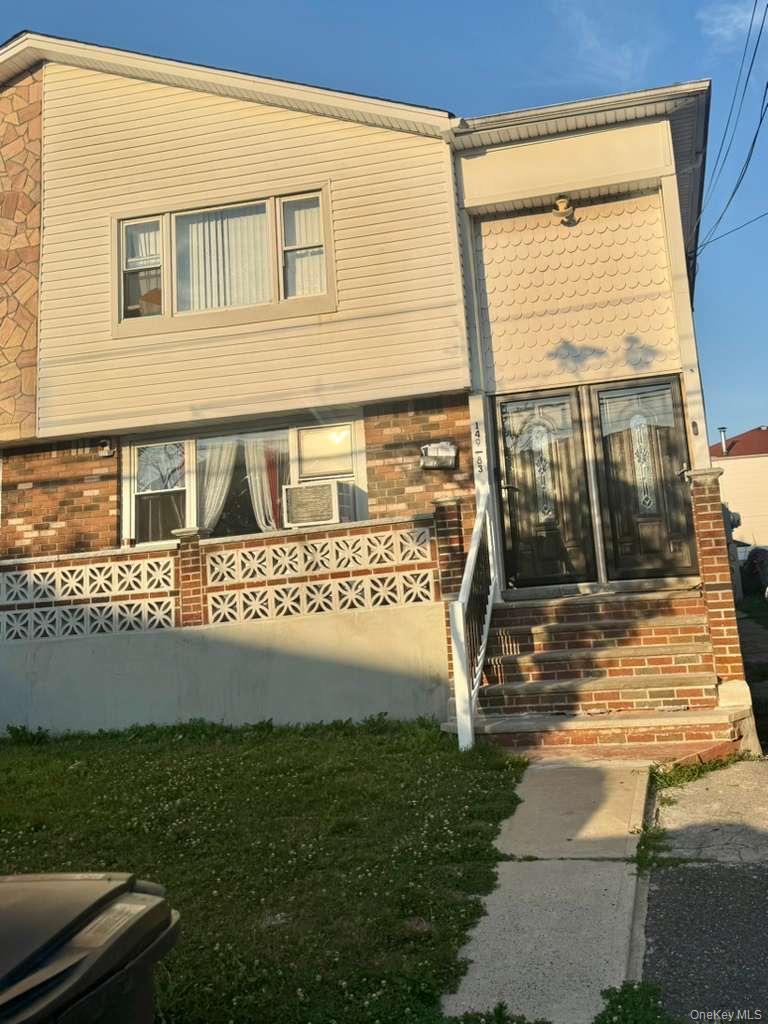 Single Family 254th Street  Queens, NY 11422, MLS-1022603-7