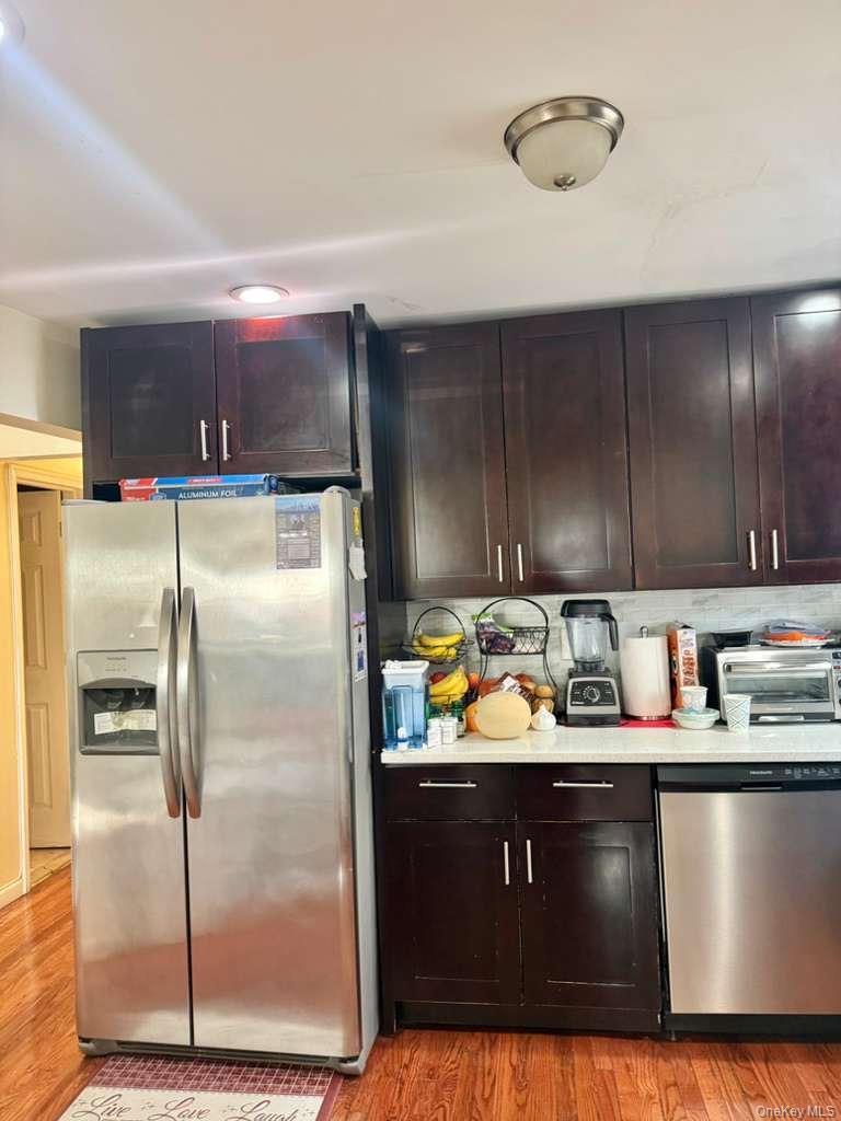 Single Family 254th Street  Queens, NY 11422, MLS-1022603-9