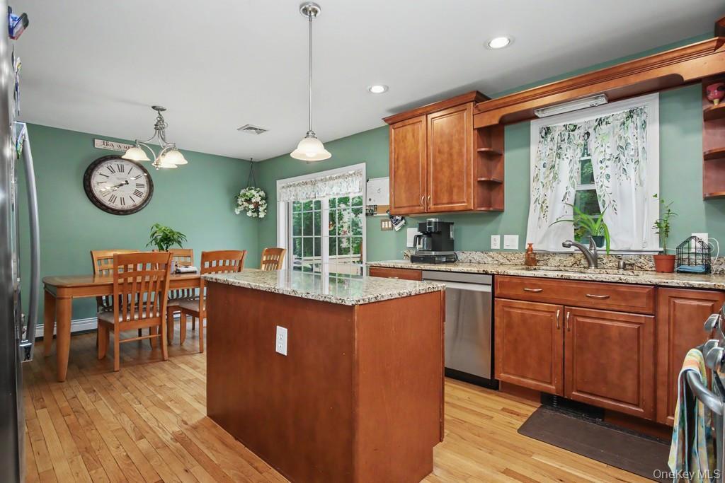 Single Family Dellwood Court Orange County, NY 10998, MLS-1022645-21