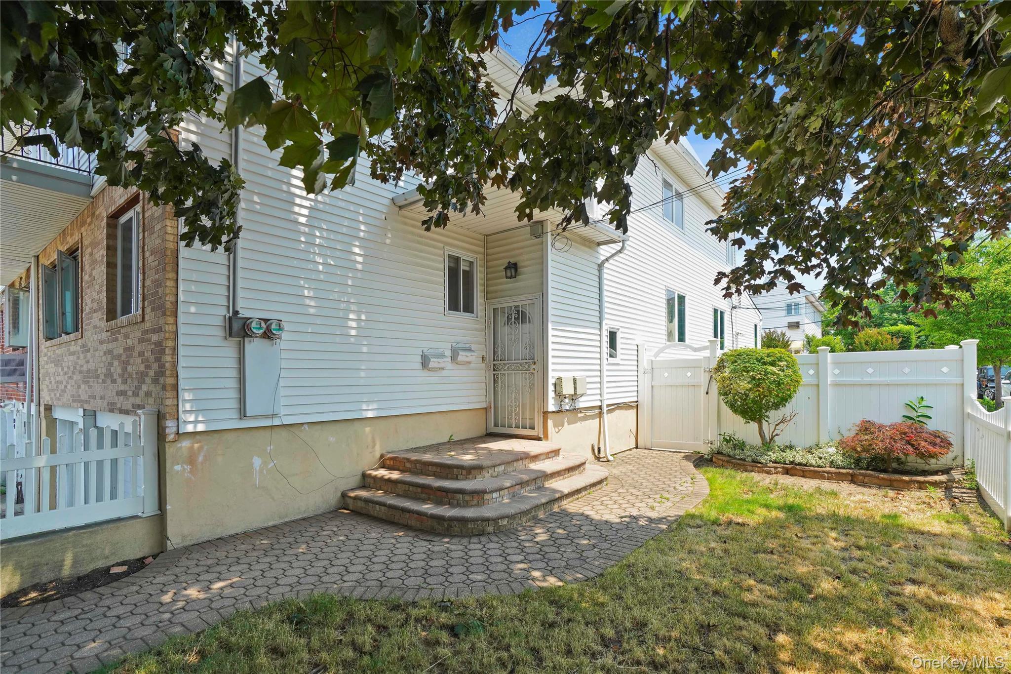 Single Family 83rd Street Queens, NY 11414, MLS-1022651-2