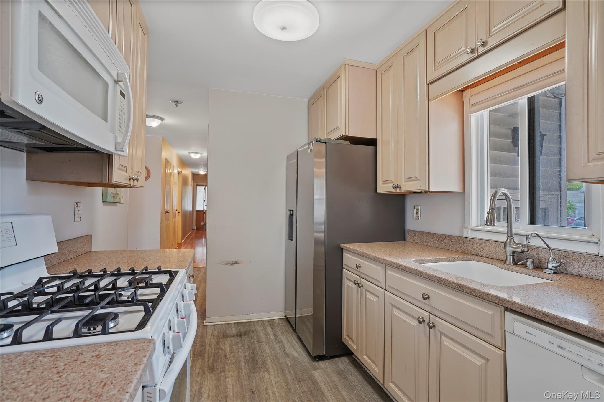 Single Family 83rd Street Queens, NY 11414, MLS-1022651-6