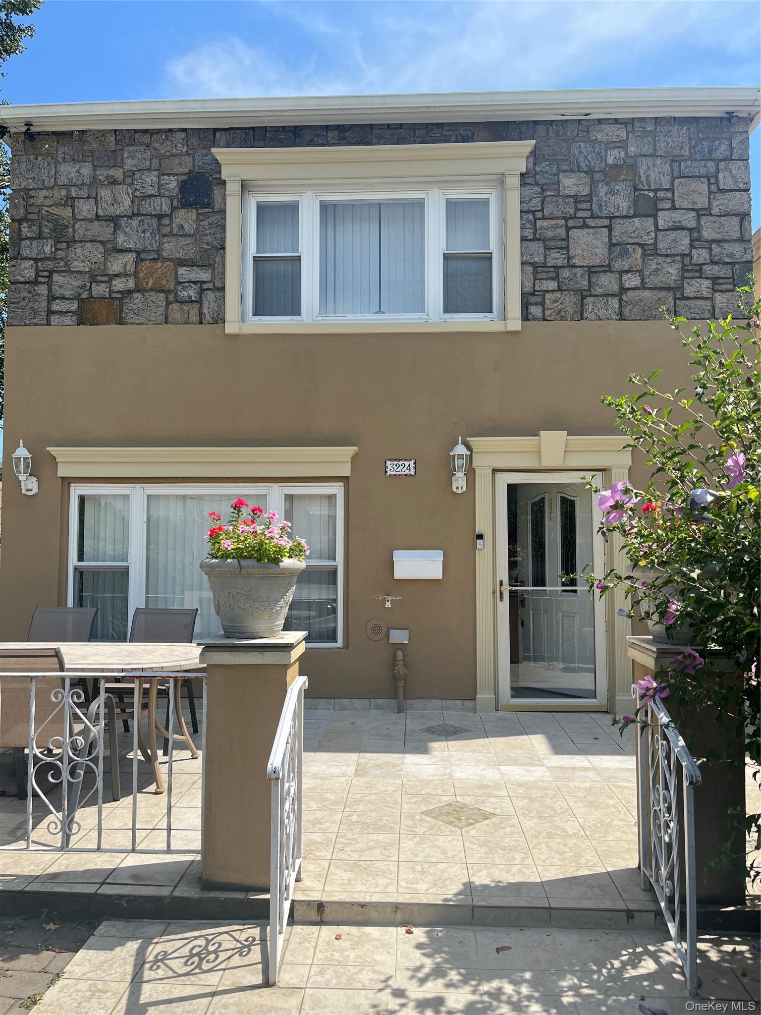 Single Family Lafayette Avenue  Bronx, NY 10465, MLS-1022685-7