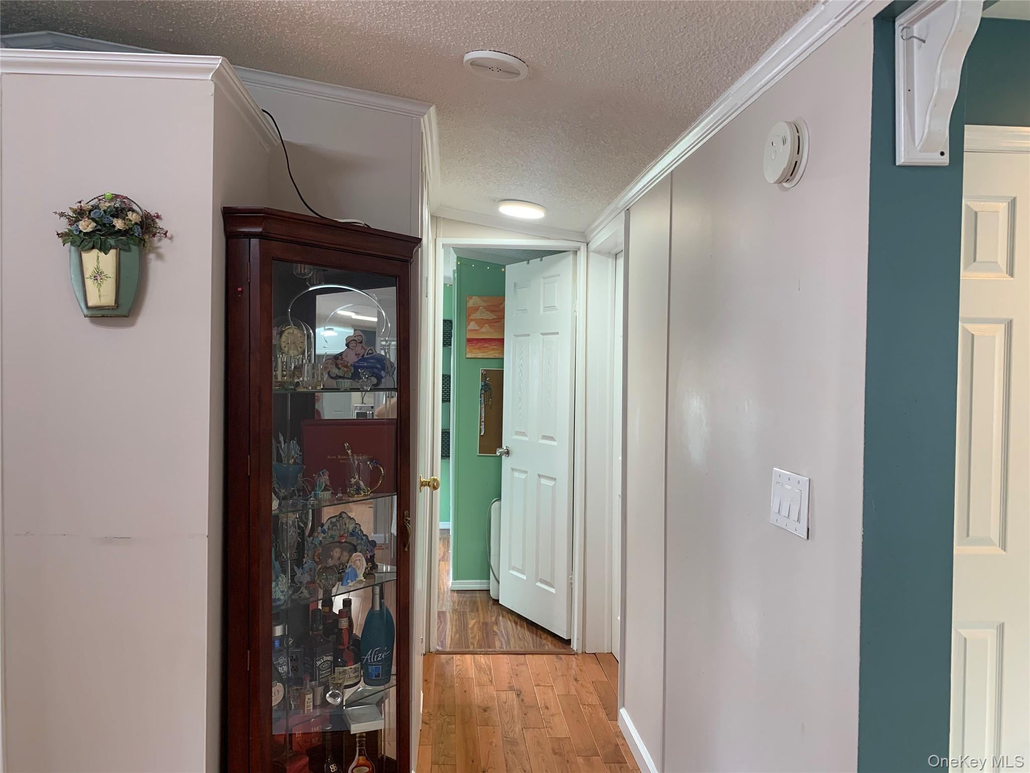 Single Family Parkway Trailer Ct. Rockland County, NY 10970, MLS-1022704-10