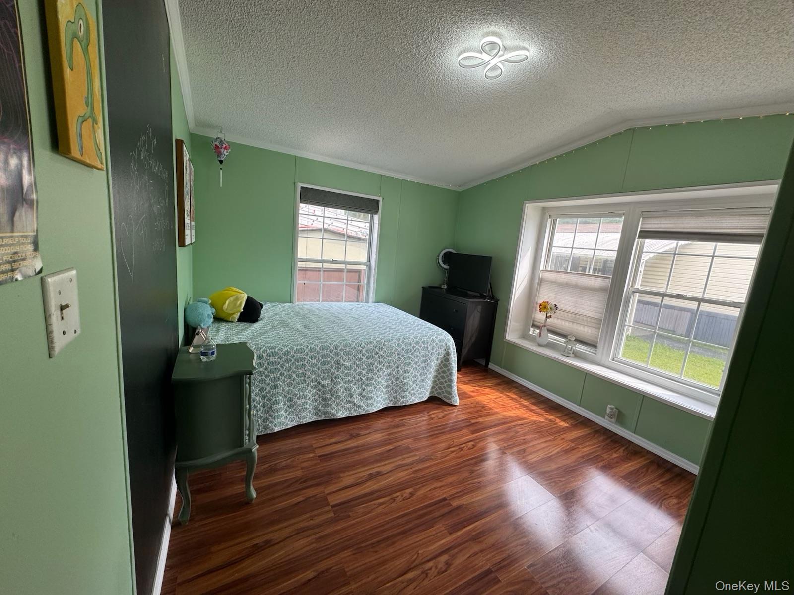 Single Family Parkway Trailer Ct. Rockland County, NY 10970, MLS-1022704-11
