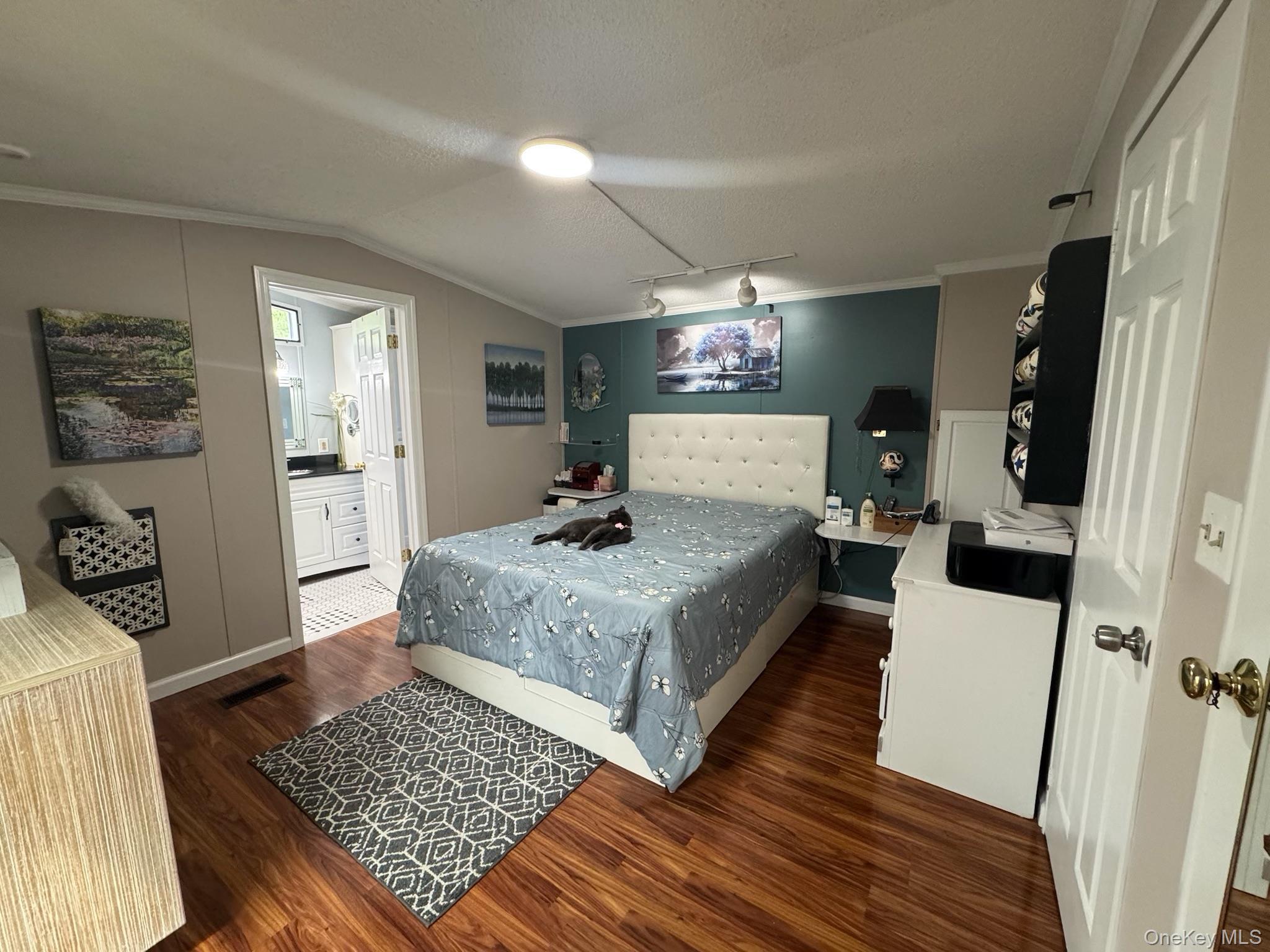 Single Family Parkway Trailer Ct. Rockland County, NY 10970, MLS-1022704-24