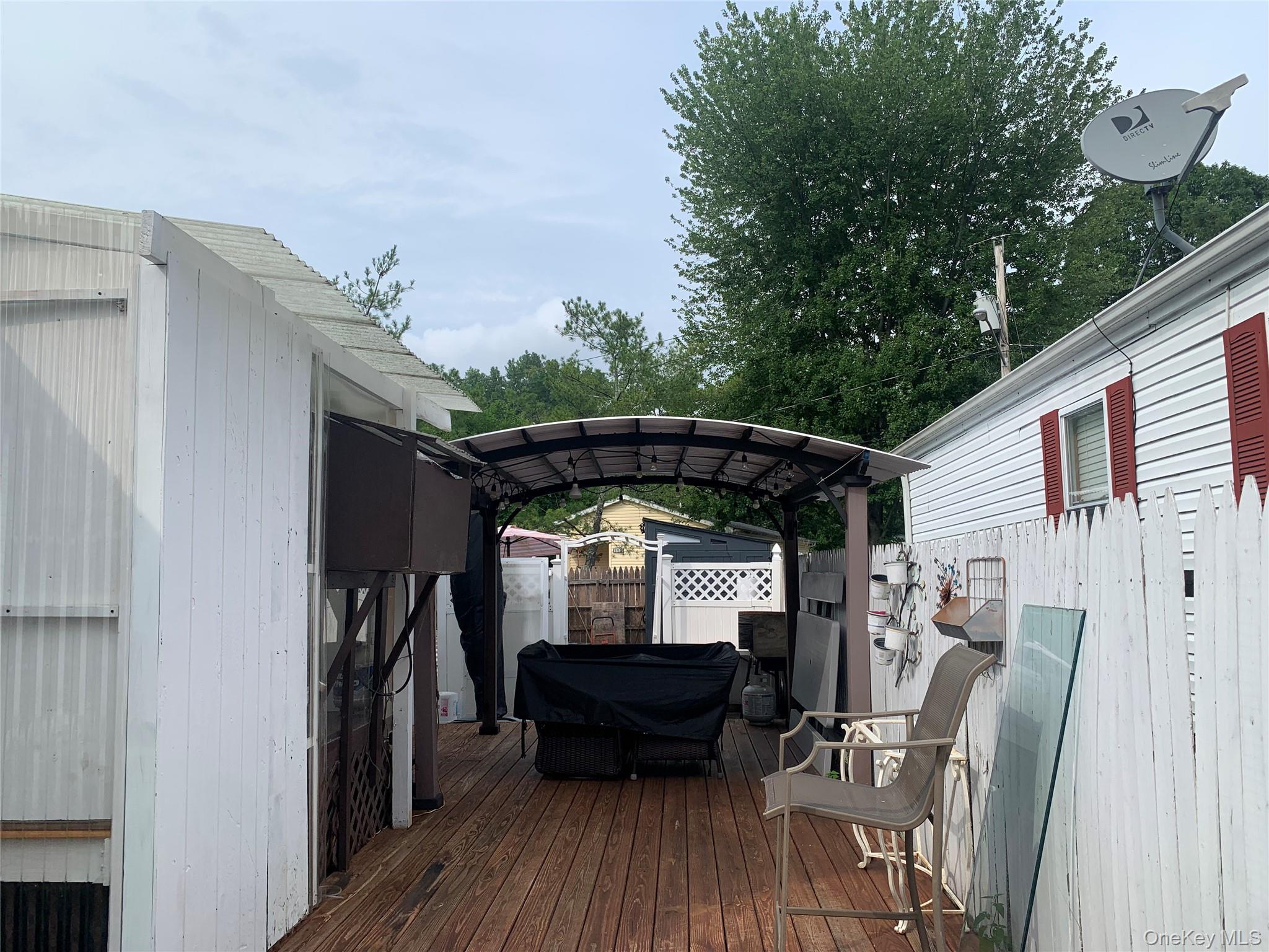 Single Family Parkway Trailer Ct. Rockland County, NY 10970, MLS-1022704-30