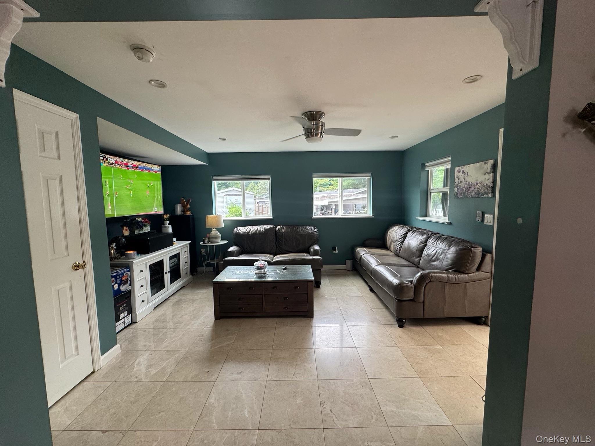 Single Family Parkway Trailer Ct. Rockland County, NY 10970, MLS-1022704-5