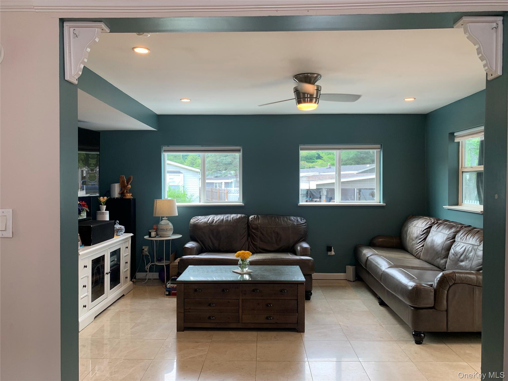 Single Family Parkway Trailer Ct. Rockland County, NY 10970, MLS-1022704-6