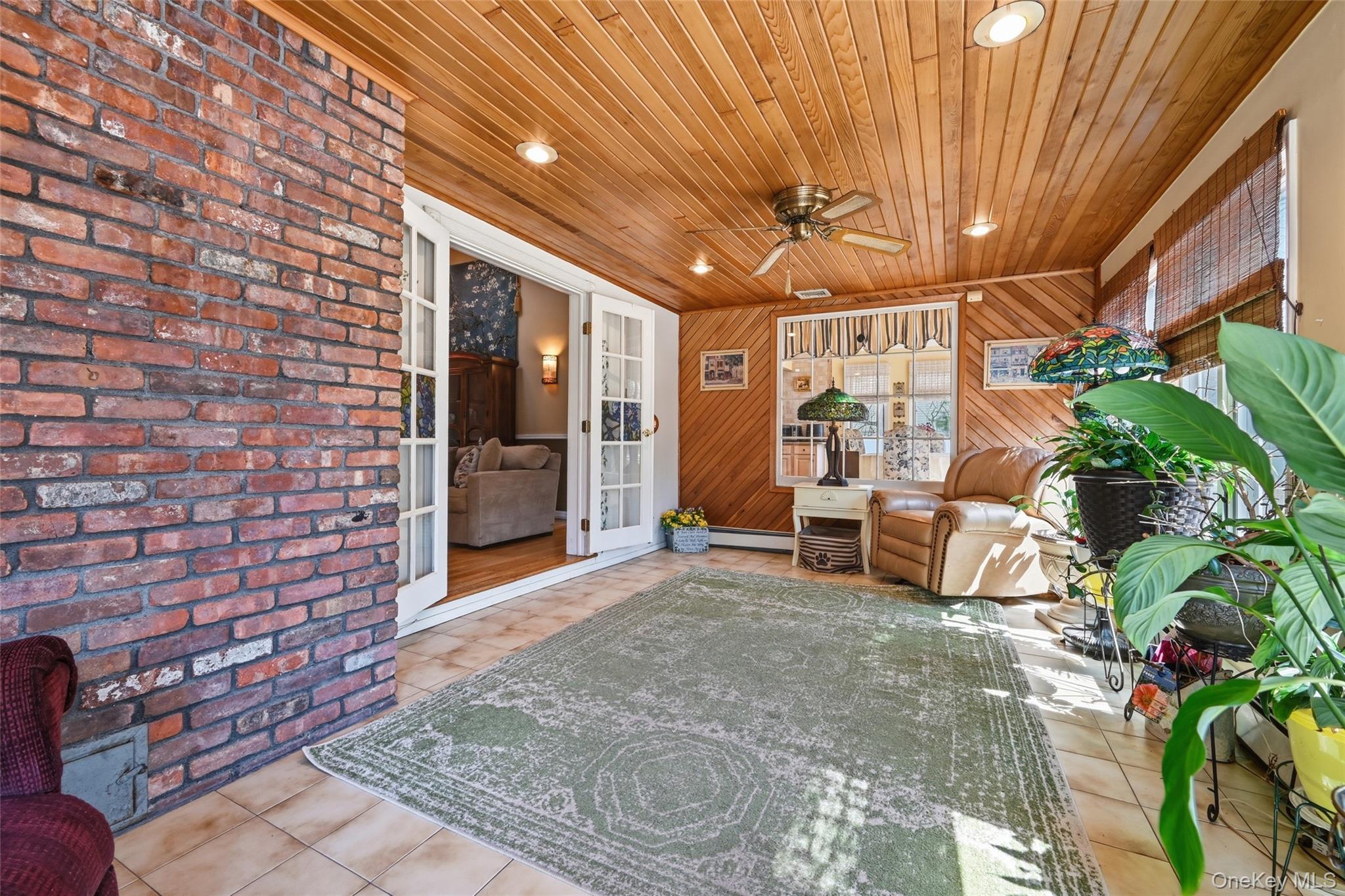 Single Family Penn Drive  Suffolk County, NY 11746, MLS-1022708-12