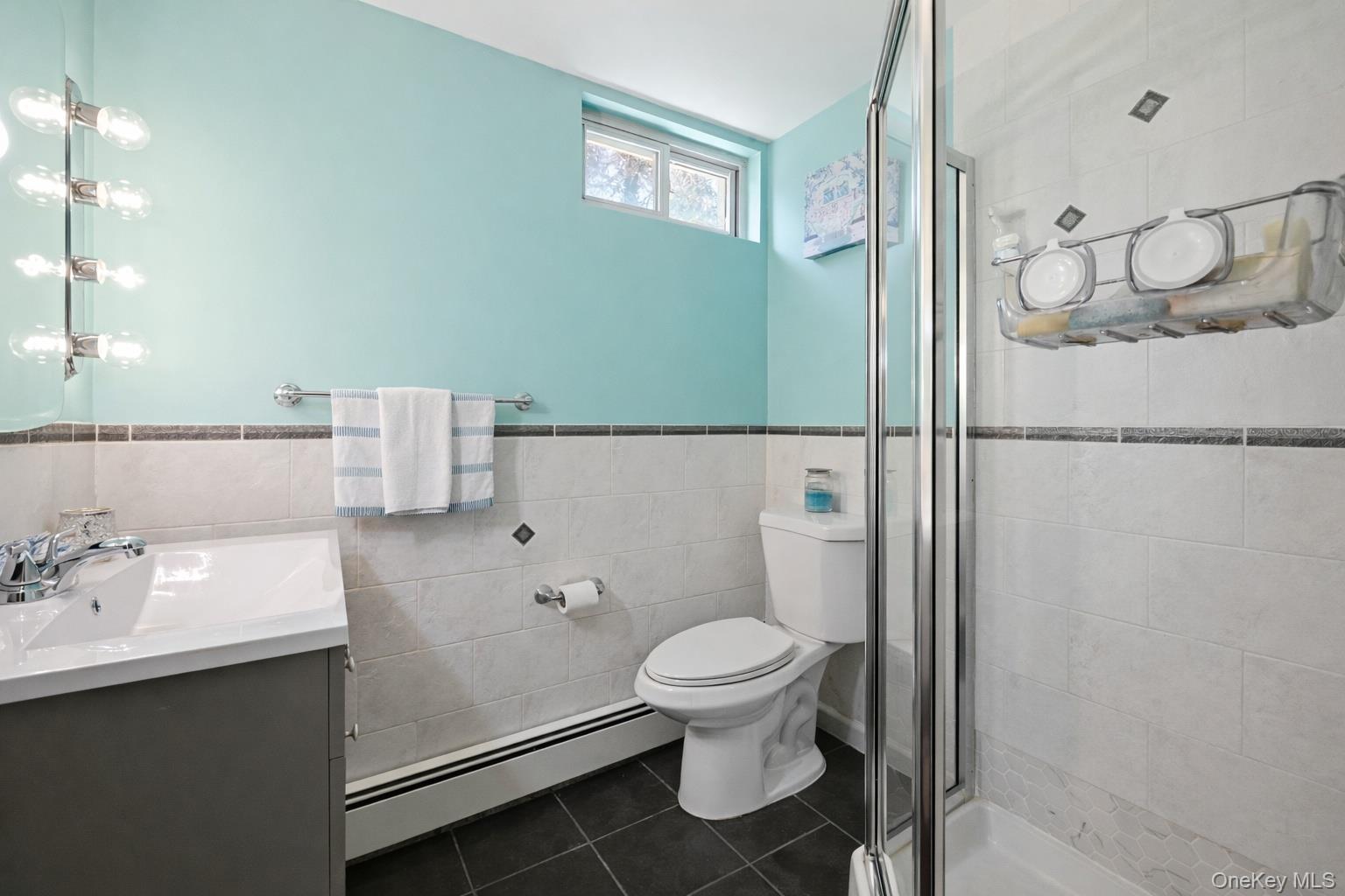 Single Family Penn Drive  Suffolk County, NY 11746, MLS-1022708-28