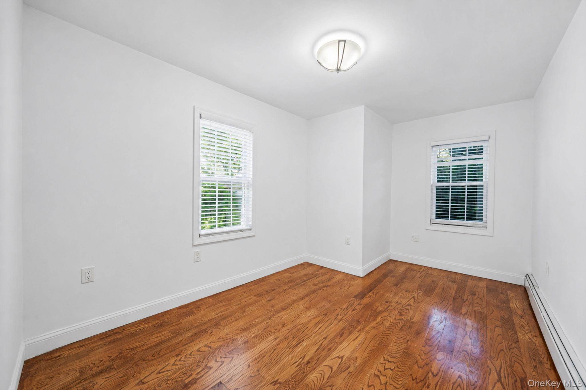 Single Family 191st Street Queens, NY 11412, MLS-1022714-9