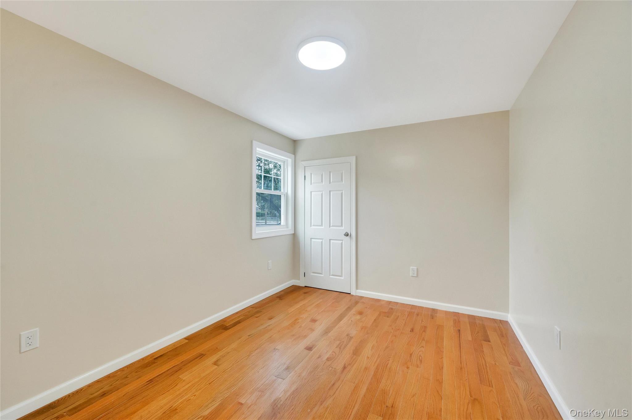 Single Family 133rd Road Queens, NY 11434, MLS-1022729-17