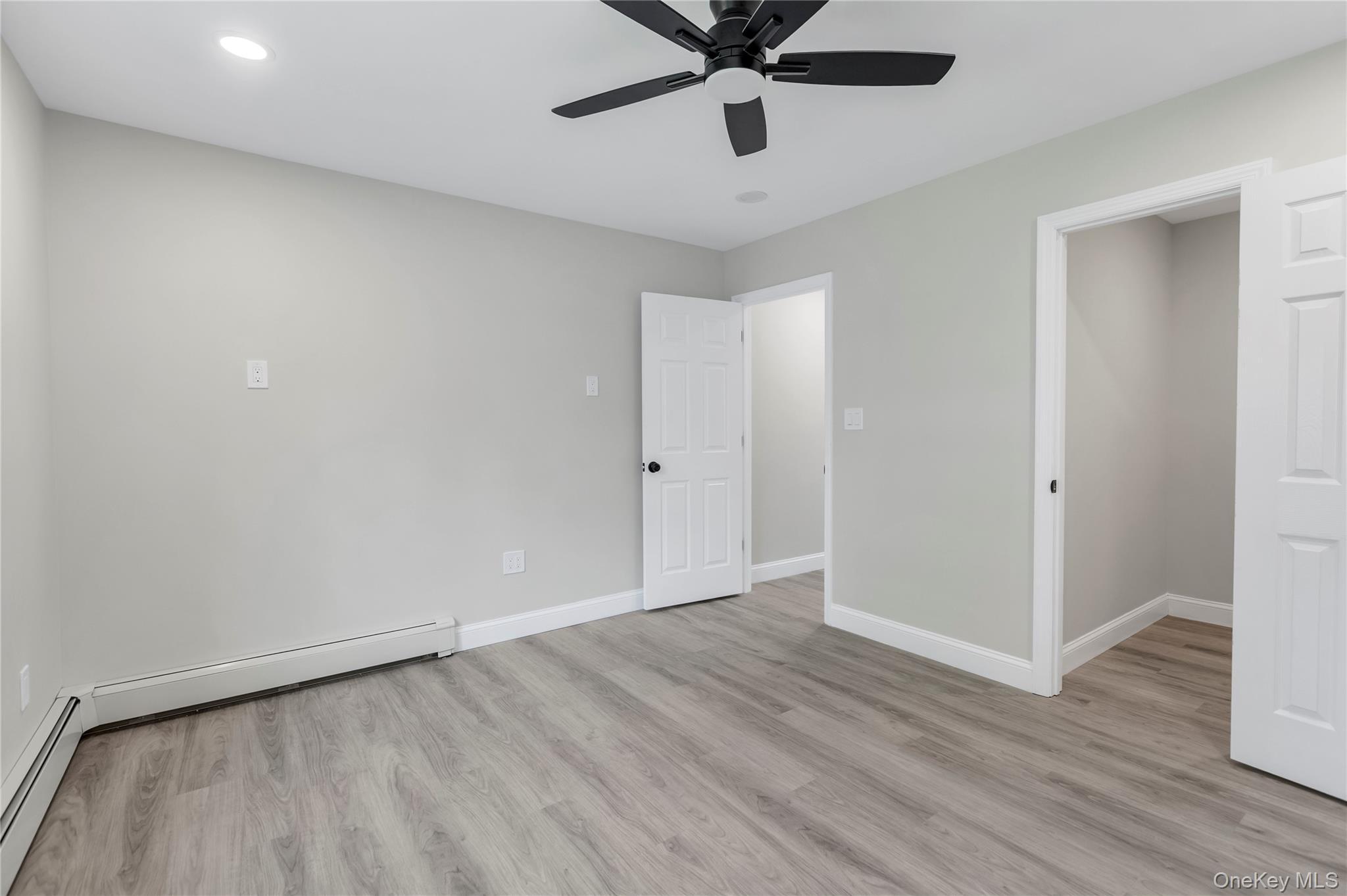Single Family Glen Summer Road Suffolk County, NY 11741, MLS-1022762-13