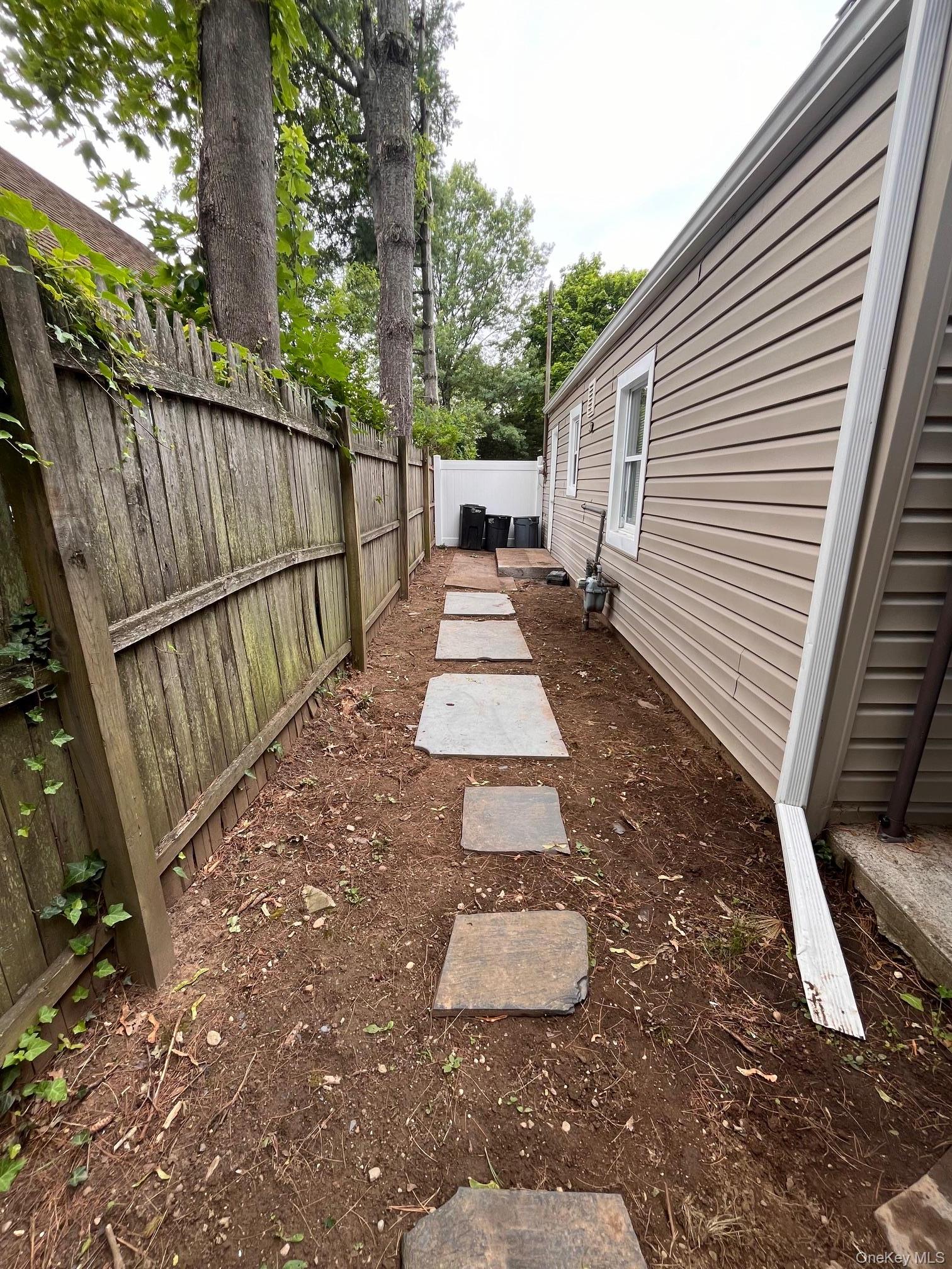 Single Family Commander Avenue  Nassau County, NY 11550, MLS-1022802-23